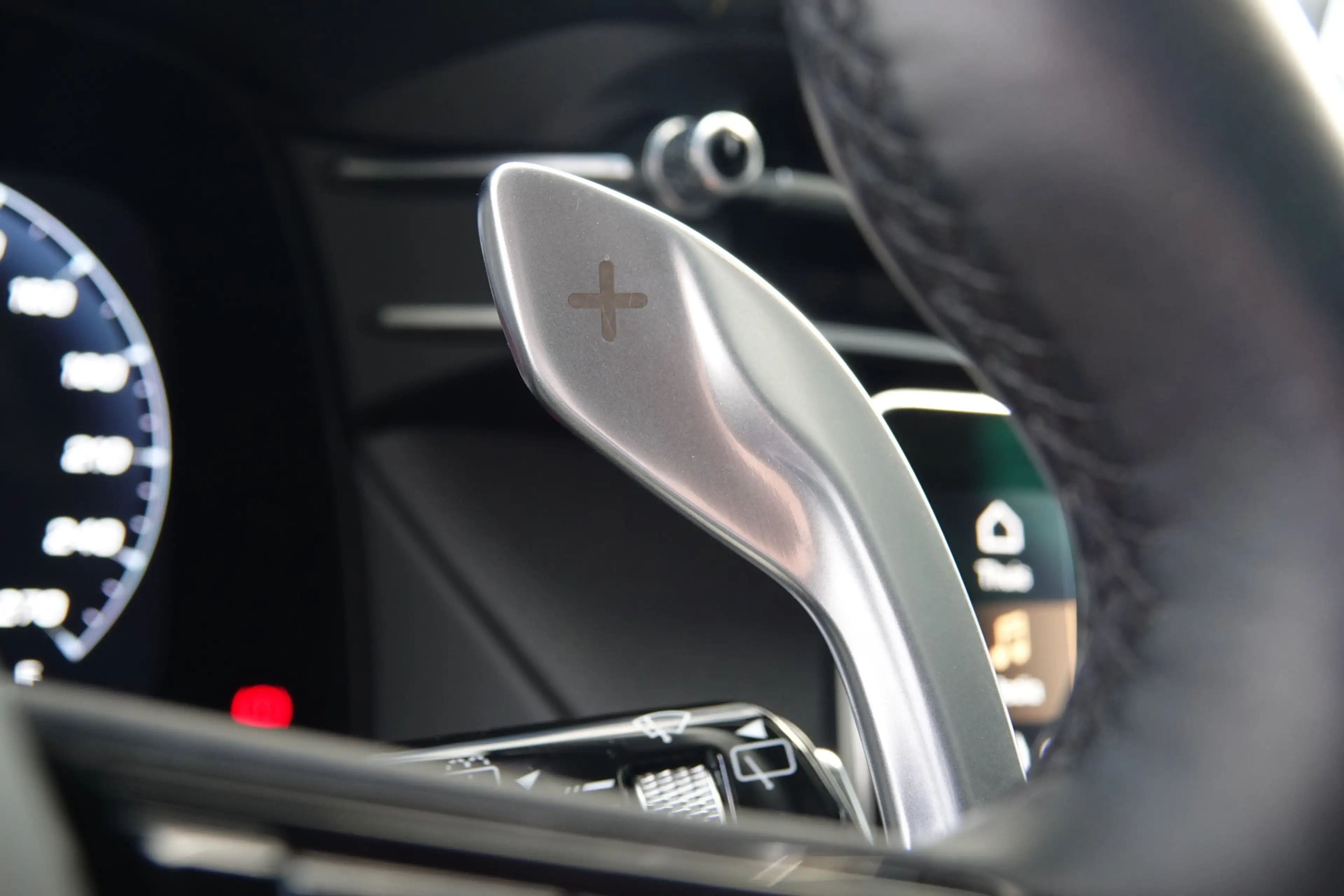 Maserati Grecale 2.0 MHEV Modena | Panodak | Alcantara | Sonus | Ve — photo 27