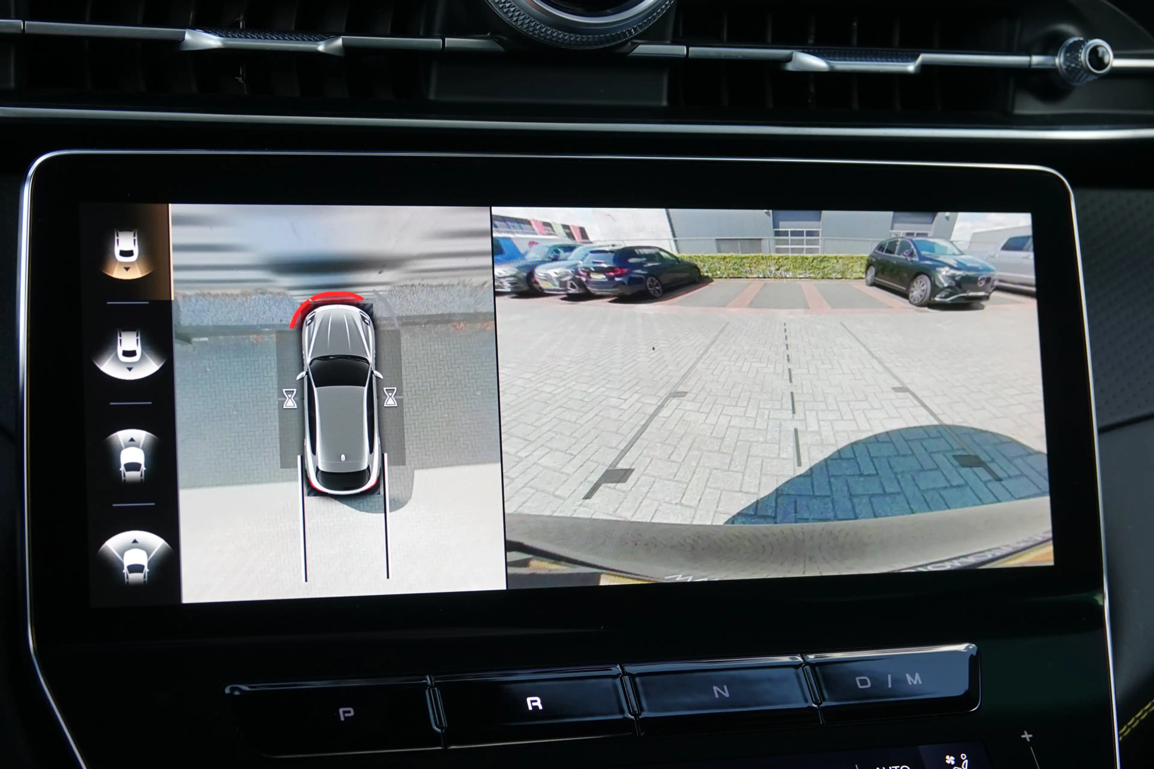 Maserati Grecale 2.0 MHEV Modena | Panodak | Alcantara | Sonus | Ve — photo 35