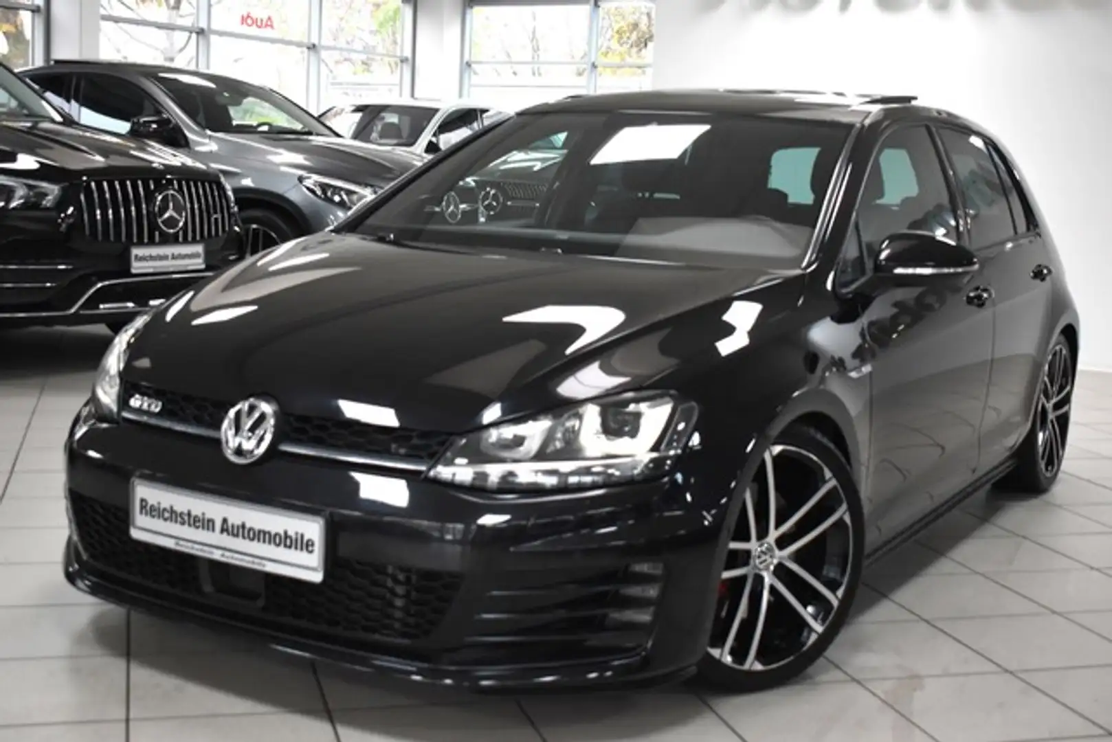 Volkswagen Golf GTD VII PANO ACC DCC TOTW KAMERA DYNAUDIO Schwarz - 1