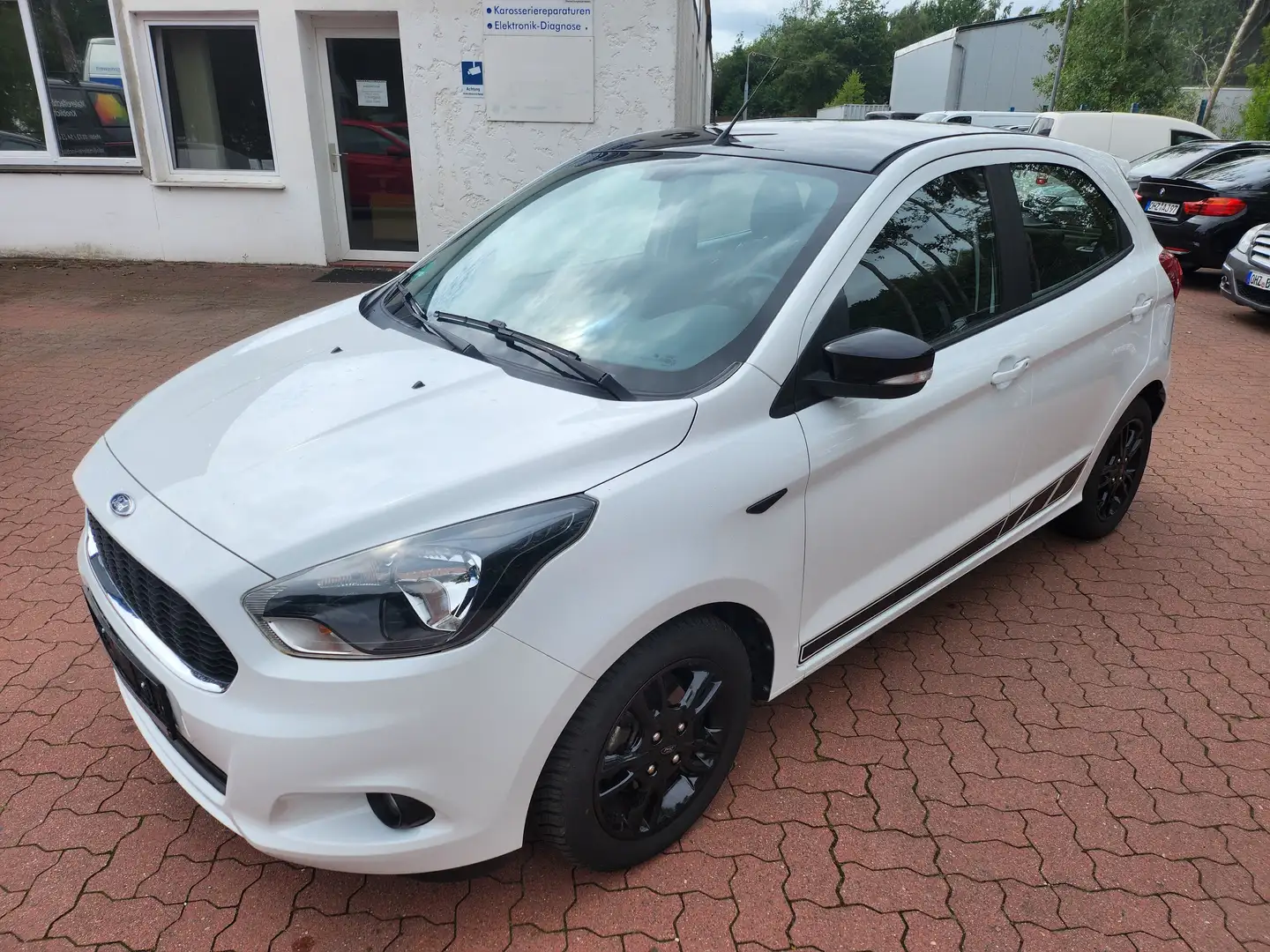 Ford Ka/Ka+ Ka+ 1.2 Black-Edition - 1.Hand Weiß - 1