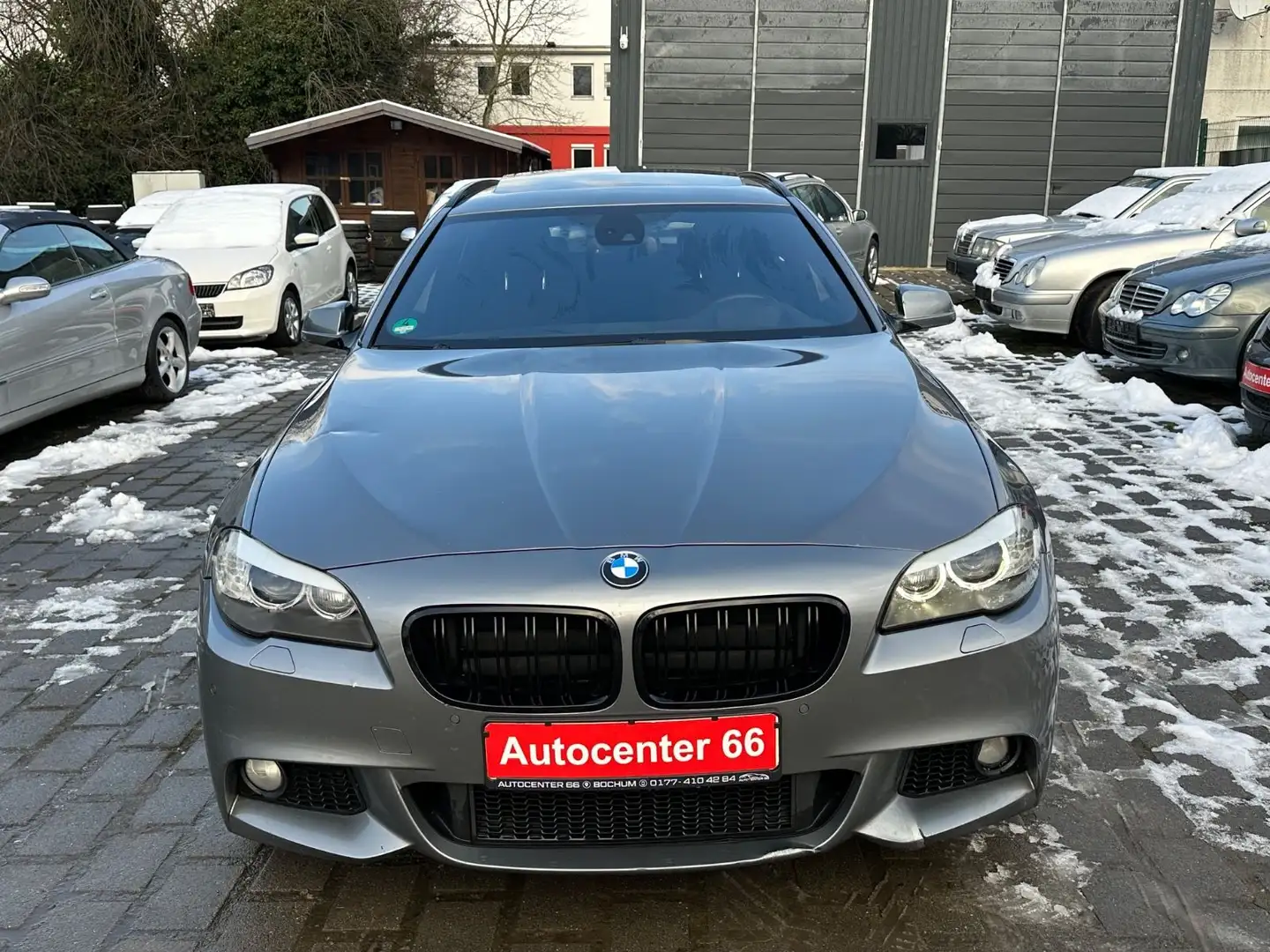 BMW 530 d Touring M-Paket Aut.*PANO*HEAD-UP*KAMERA Gri - 2