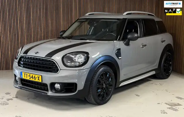 MINI One Countryman 1.5 Dutch Made Edition