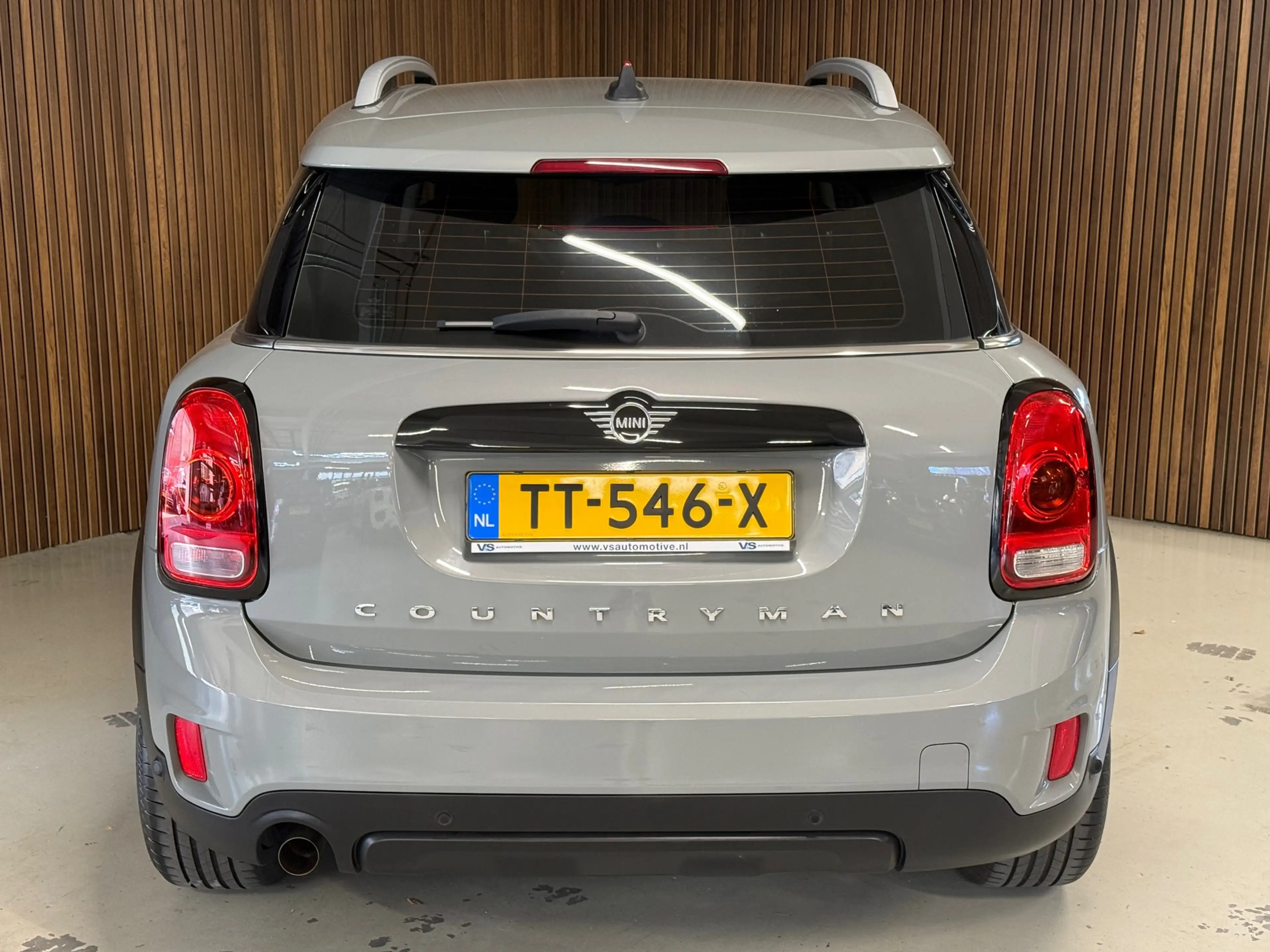 MINI One Countryman 1.5 Dutch Made Edition — photo 6