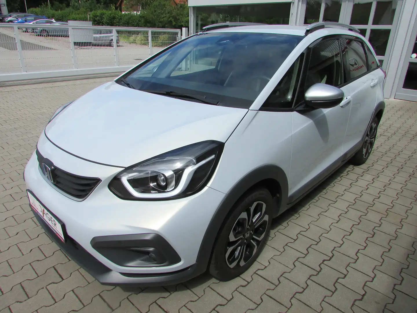 Honda Jazz 1.5 i-MMD Hybrid Crosstar Exe, NAVI, DAB, LED Blanco - 2