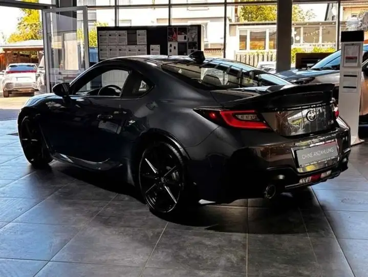 Toyota GR86 2023, foto 2