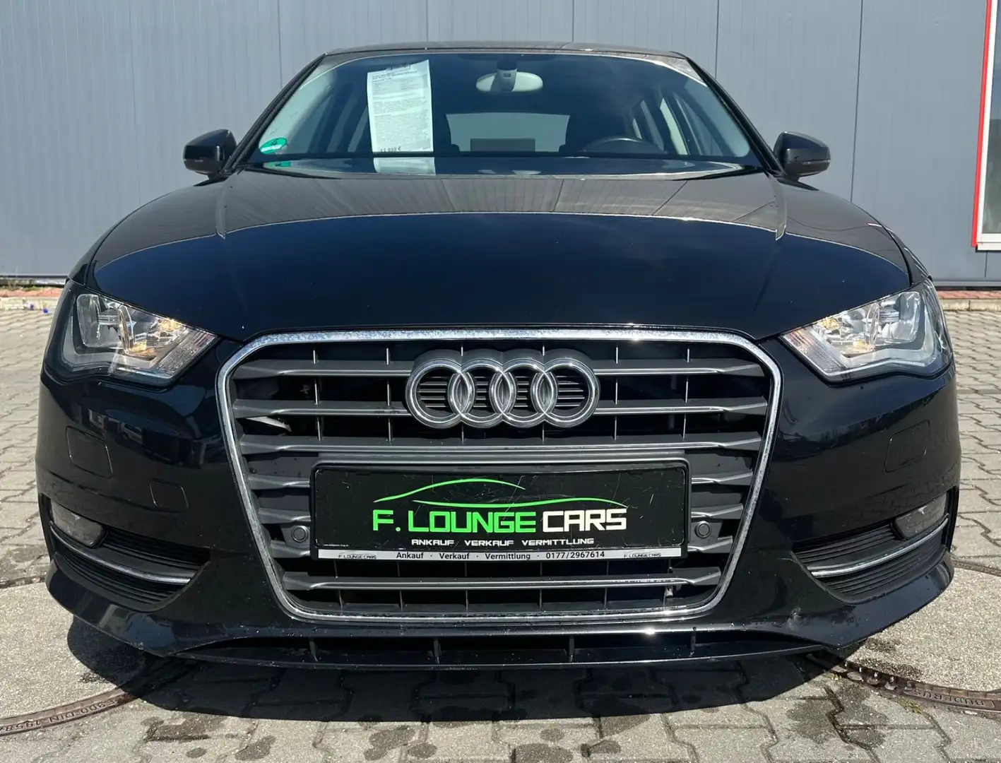 Audi A3 2.0 TDI Sportback*Attraction* Automatik*1.Han Schwarz - 2