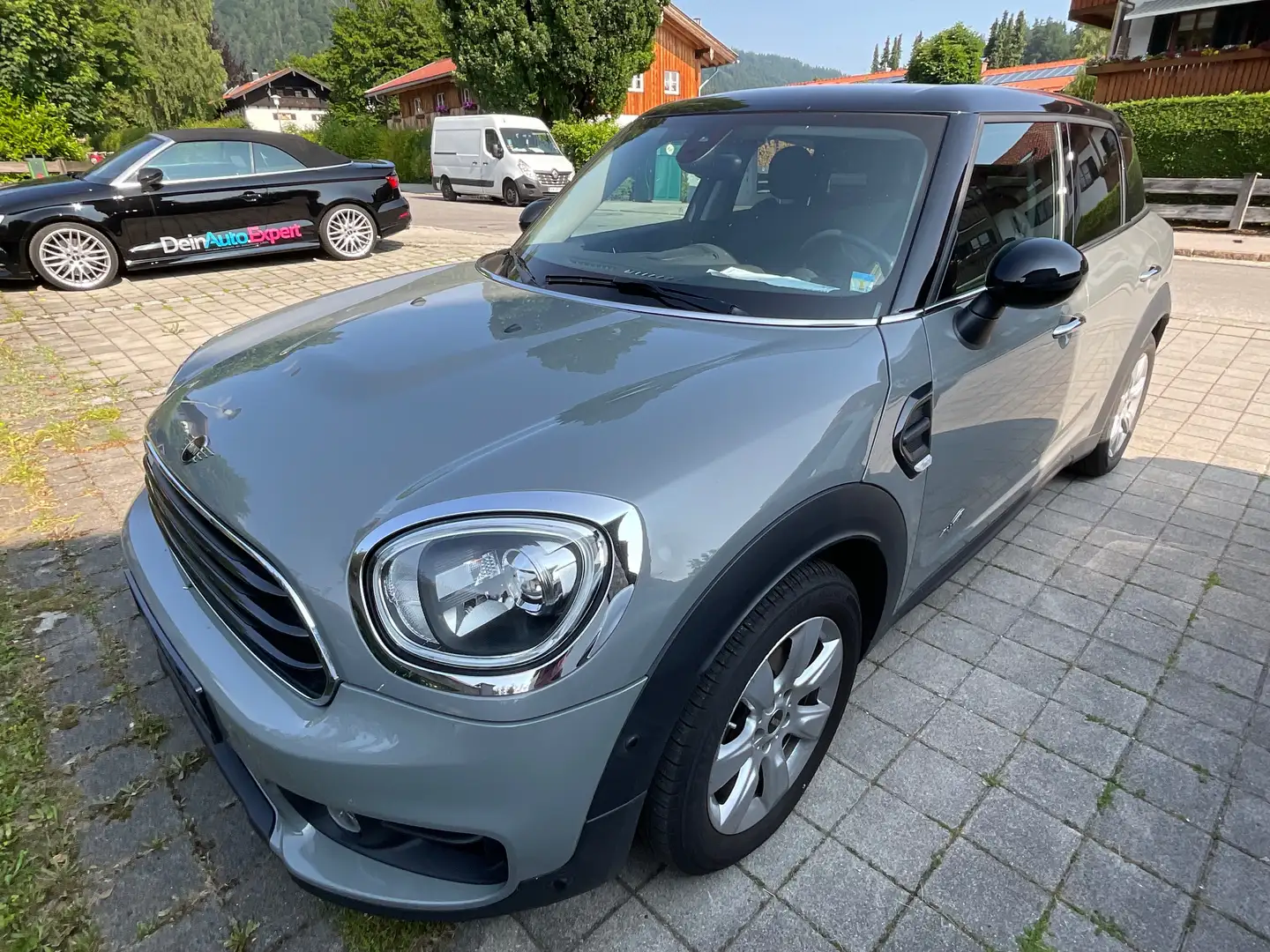 MINI Cooper Countryman All4 *LED*SHZG*Climatronic*Bluetooth*PDC*Sportsitz Сірий - 2