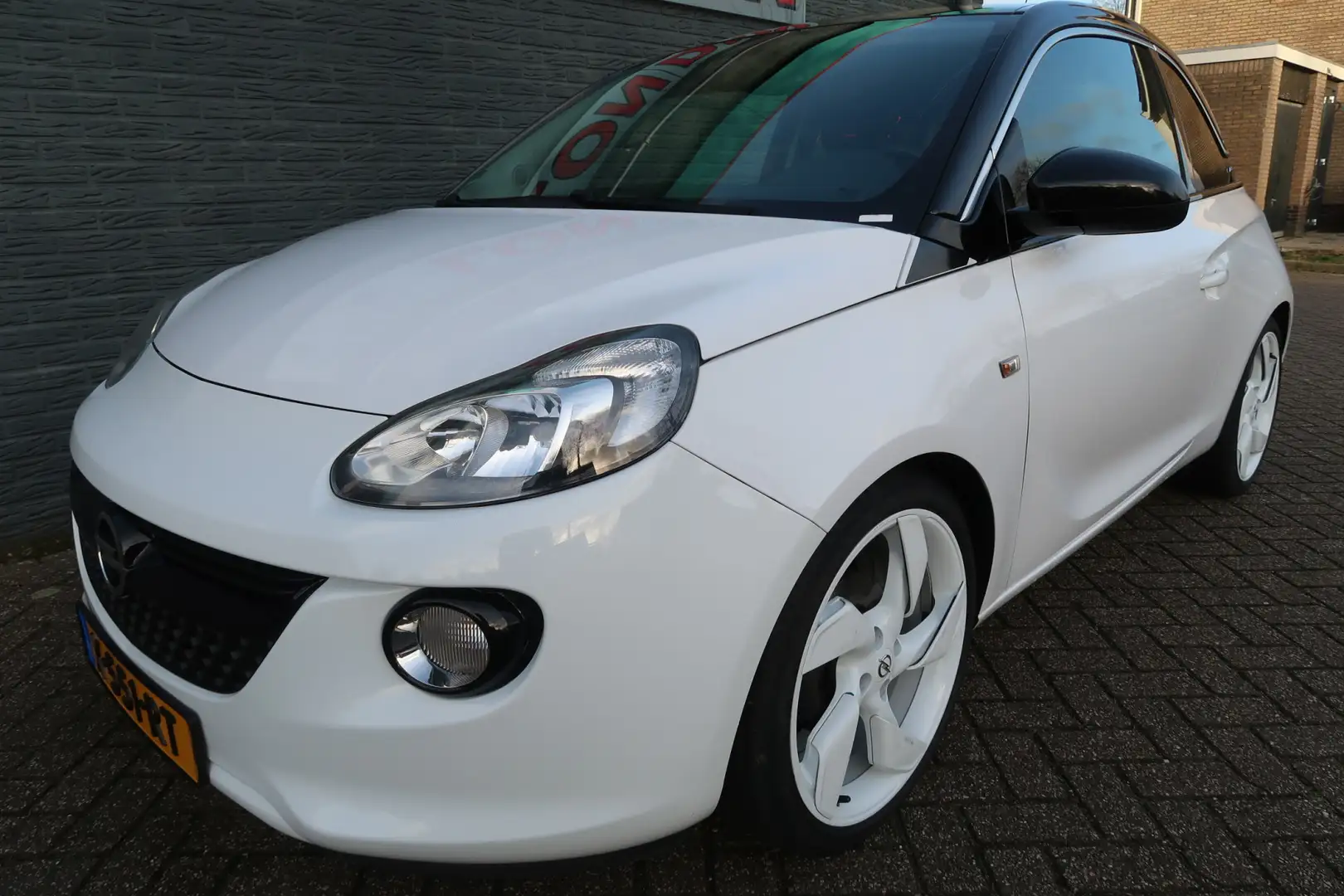 Opel Adam 1.4 Jam eco Flex Zeer sportieve en nette auto Blanc - 1
