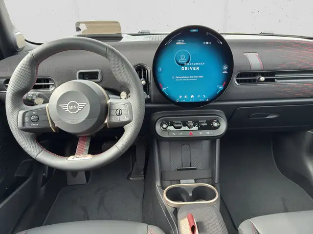 Mini Hatch view 12
