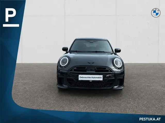 Mini Hatch view 2