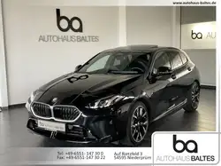 Bmw 120 i M Sport 19"/Pano/Park/ACC/AAC/Shadow Navi/Pano. Dach/Autom./Klima/LED/Sportpaket/Sitzhzg./MF Lenkrad/Tempomat/eFH.