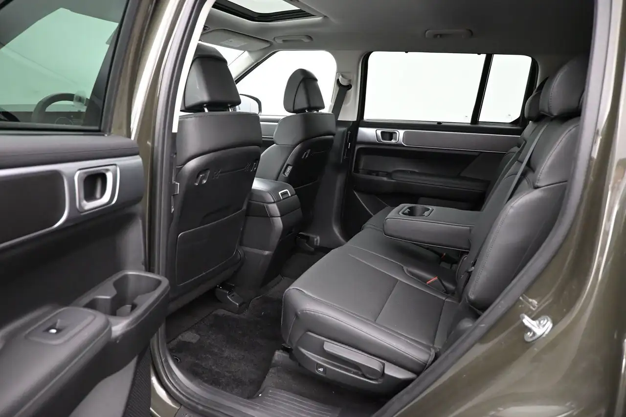 Hyundai SANTA FE снимка Hyundai SANTA FE