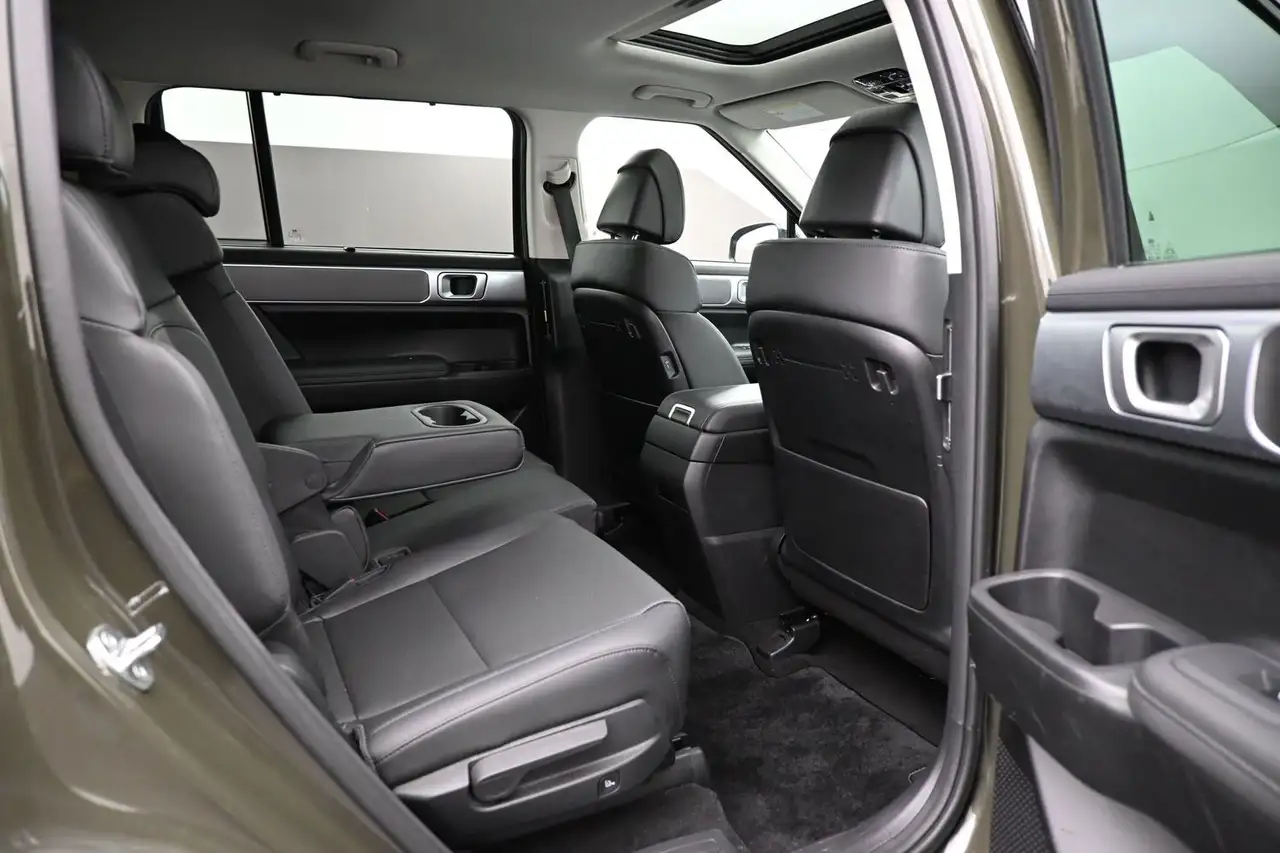 Hyundai SANTA FE снимка Hyundai SANTA FE