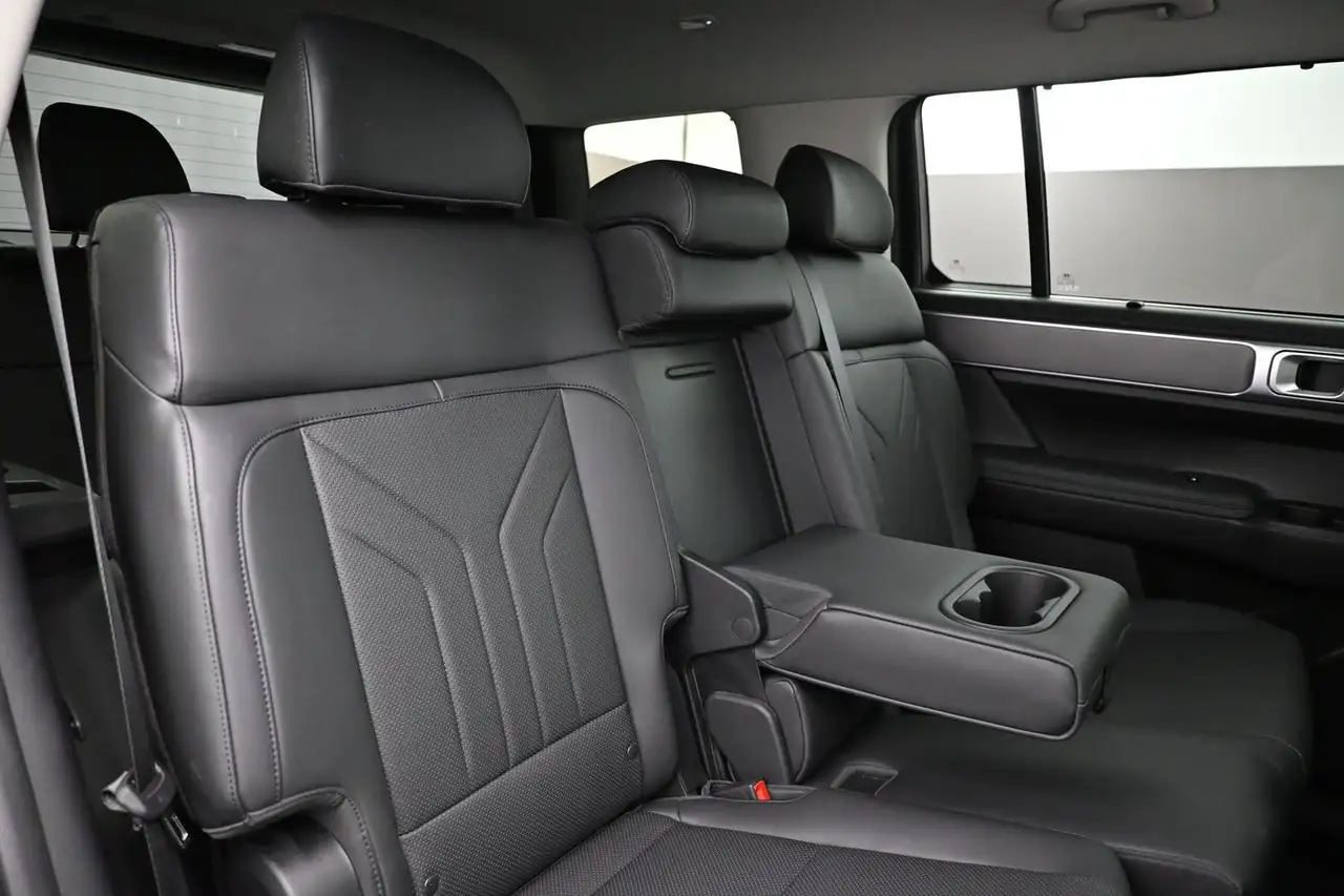 Hyundai SANTA FE снимка Hyundai SANTA FE