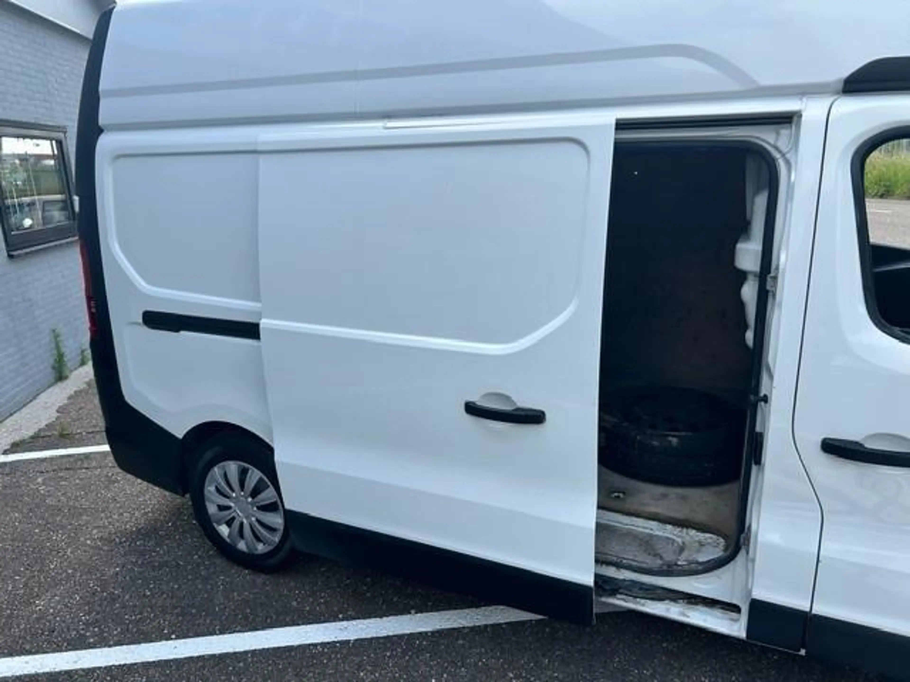 Opel Vivaro 1.6 CDTI L2H2Eco perfect voor camper — photo 9