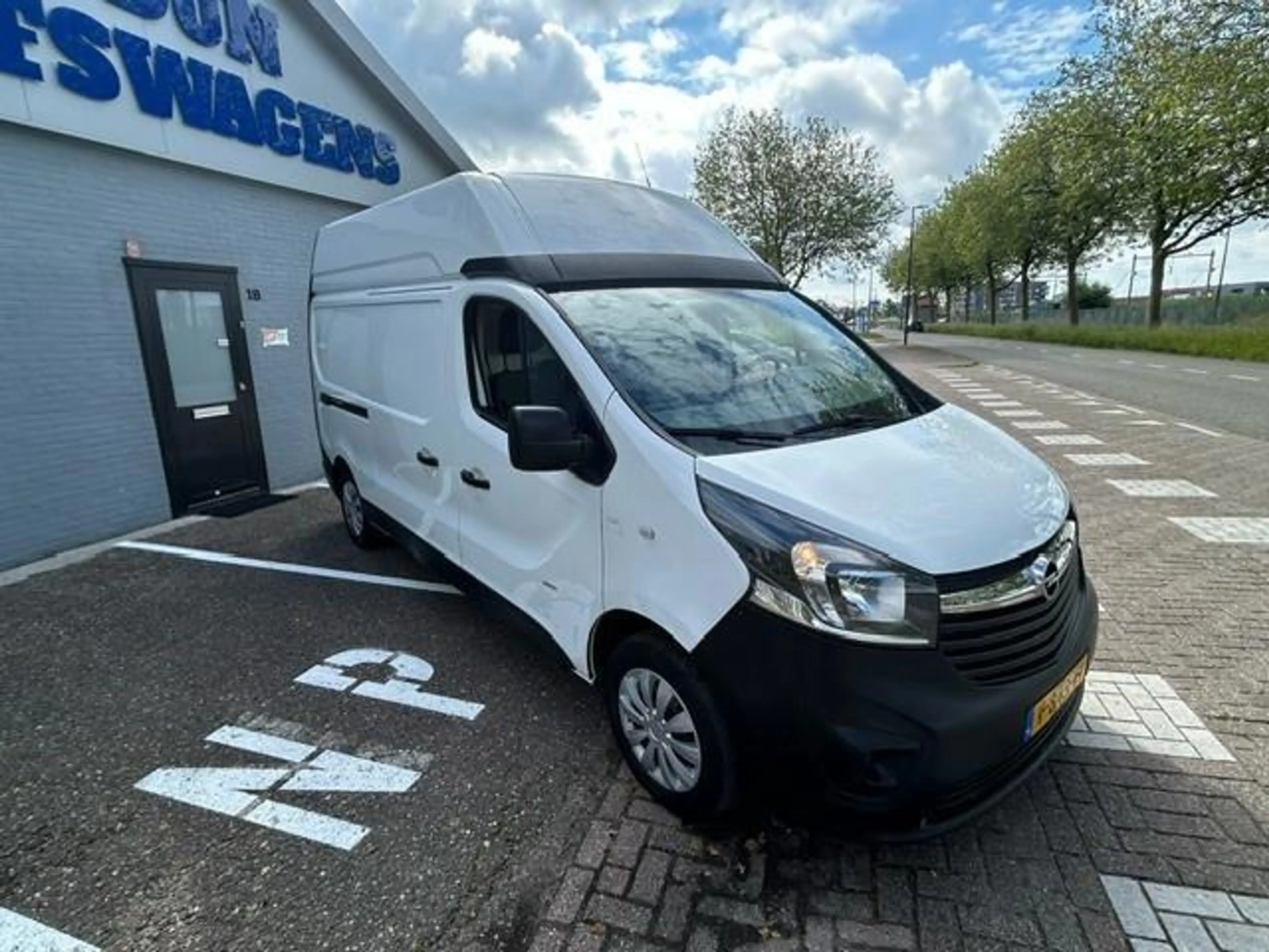 Opel Vivaro 1.6 CDTI L2H2Eco perfect voor camper — photo 10