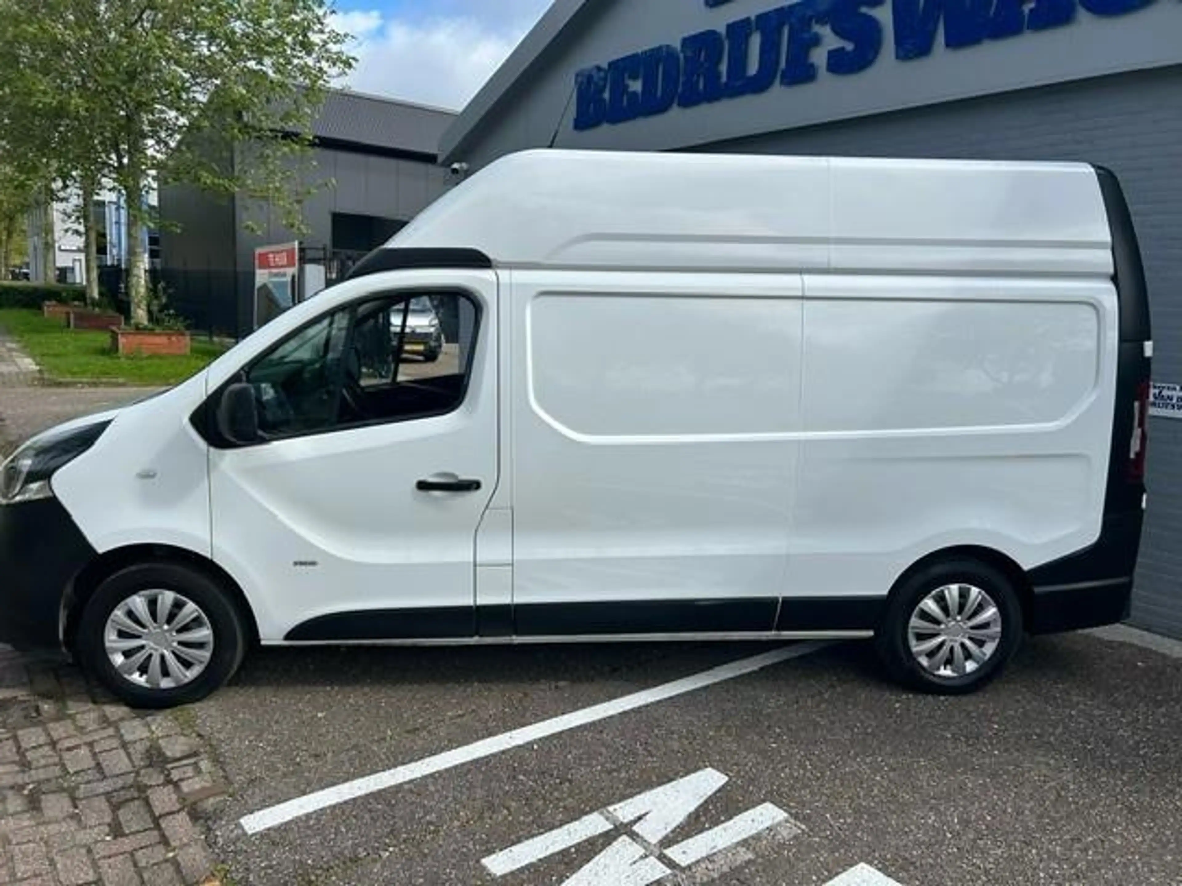 Opel Vivaro 1.6 CDTI L2H2Eco perfect voor camper — photo 13