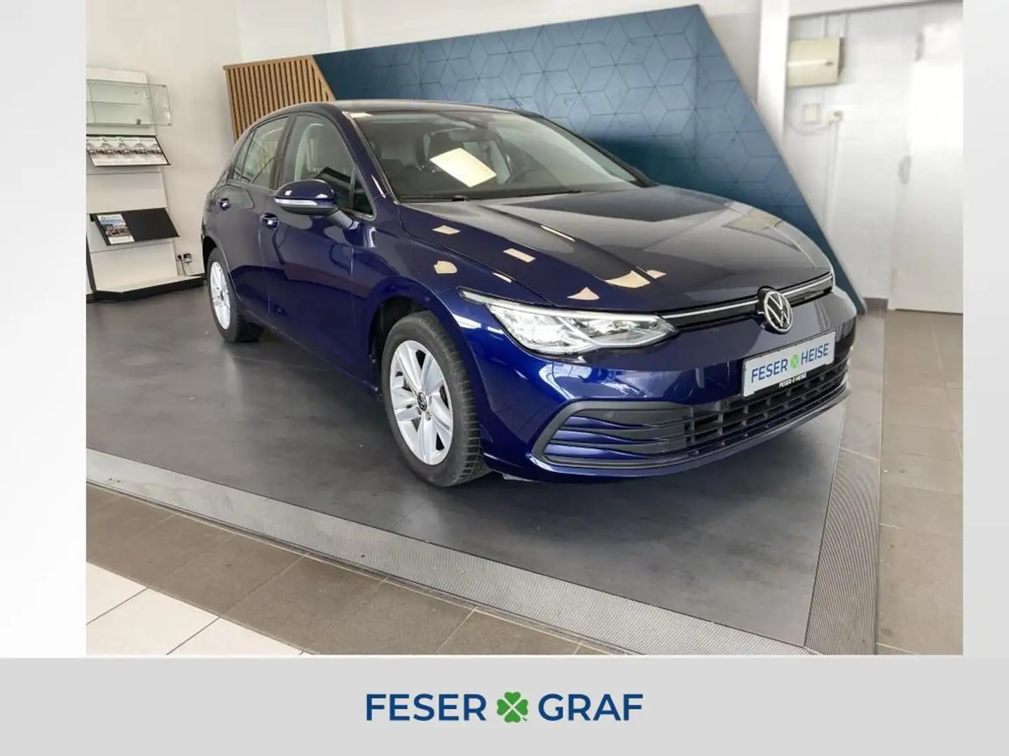 Volkswagen Golf VIII 1.5 TSI Life Navi*LED*SHZ*App*VC Blau - 1