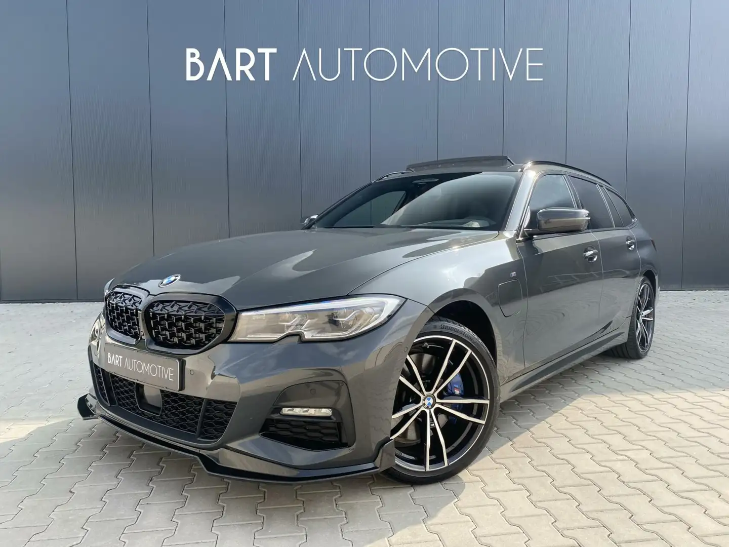 BMW 330 3-serie Touring 330e M Sport High Executive|ACC|Pa Grau - 1