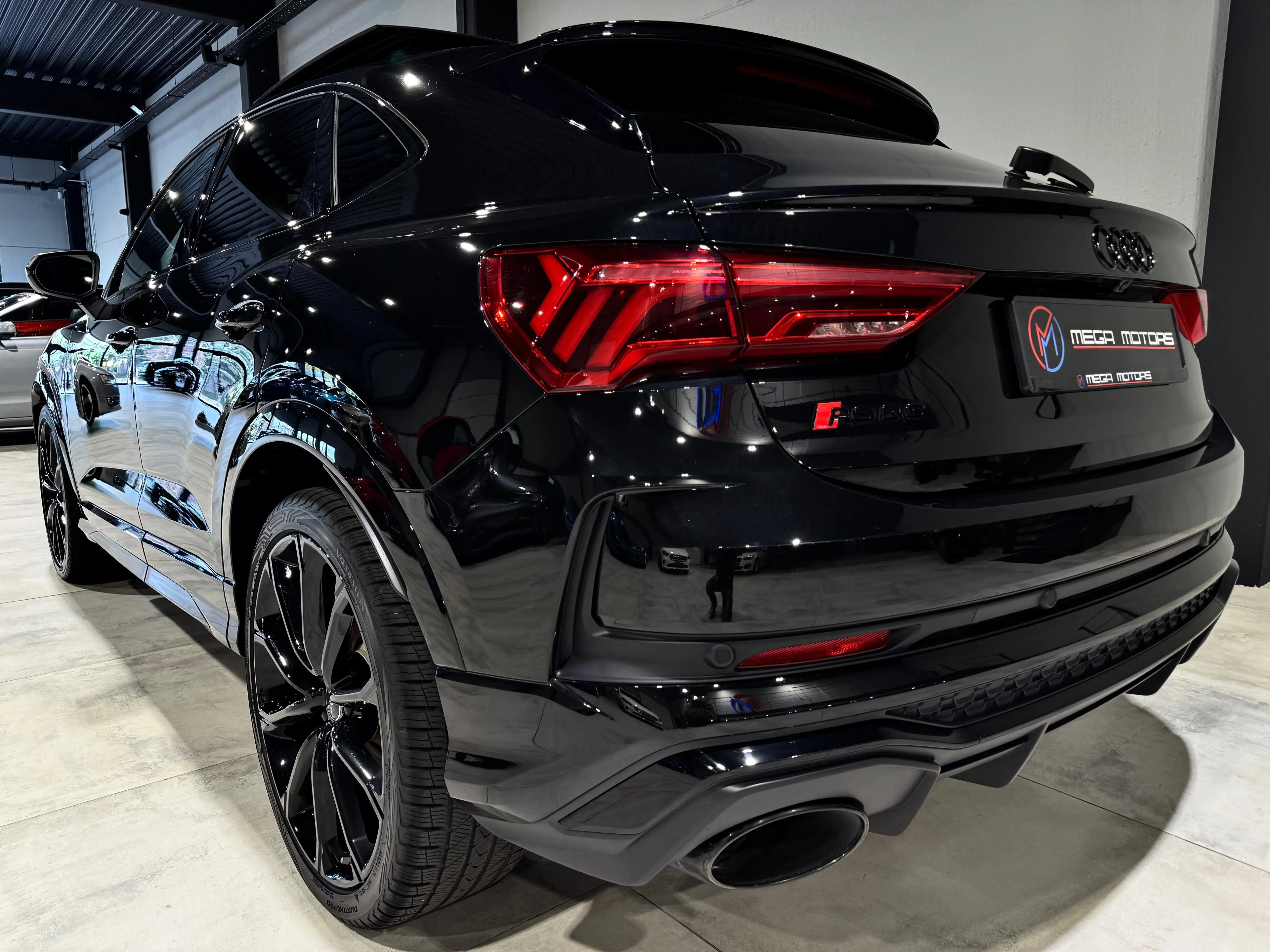 Audi RS Q3 2.5 TFSi 400CV SHADOW PLUS !! FULL FULL OPTiONS !! — photo 2