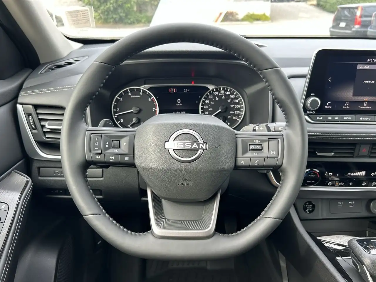 Nissan Rogue снимка Nissan Rogue