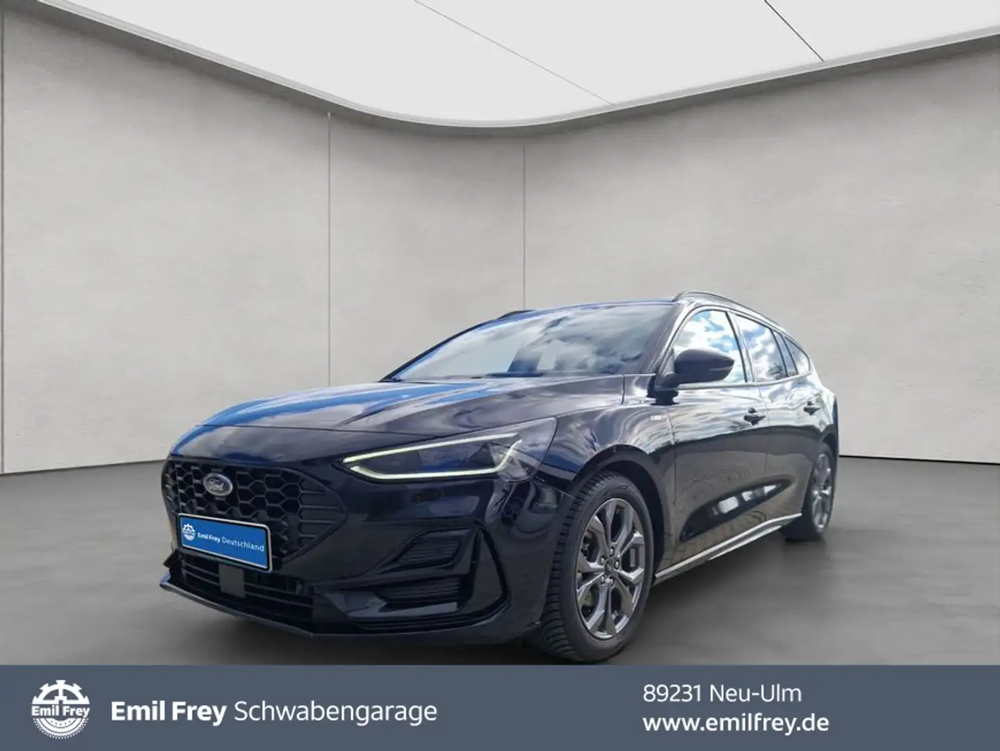 Ford Focus Turnier 1.0 EcoBoost Hybrid Aut. ST-LINE X Schwarz - 1