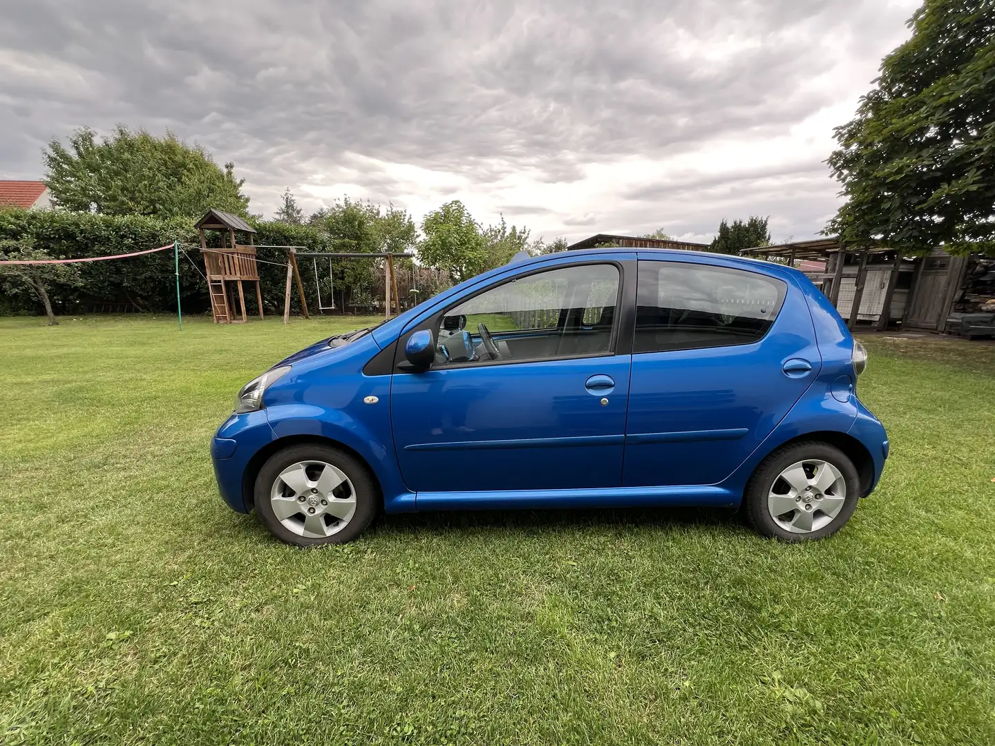 Toyota Aygo City - 2