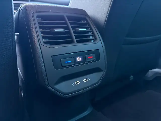 Seat Leon view 15