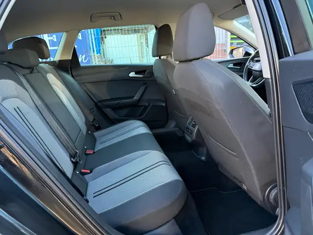 Seat Leon view 14