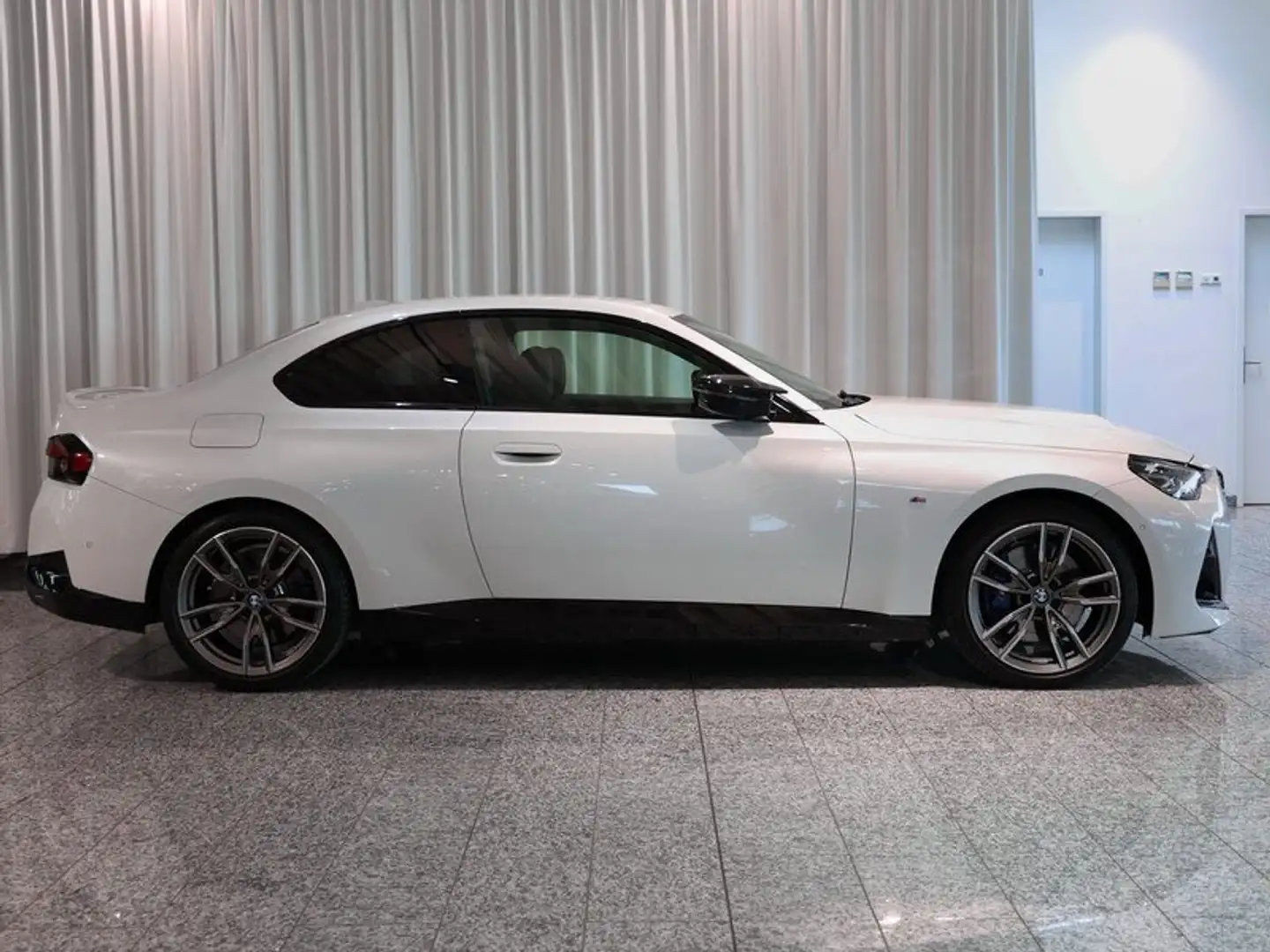 BMW 240 M240i xDrive 19Zoll LKHZ DrivAss ACC RFK Adp.Fahrw Weiß - 2