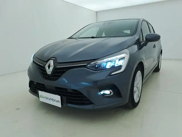 Renault Clio view 9