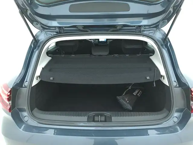 Renault Clio view 14