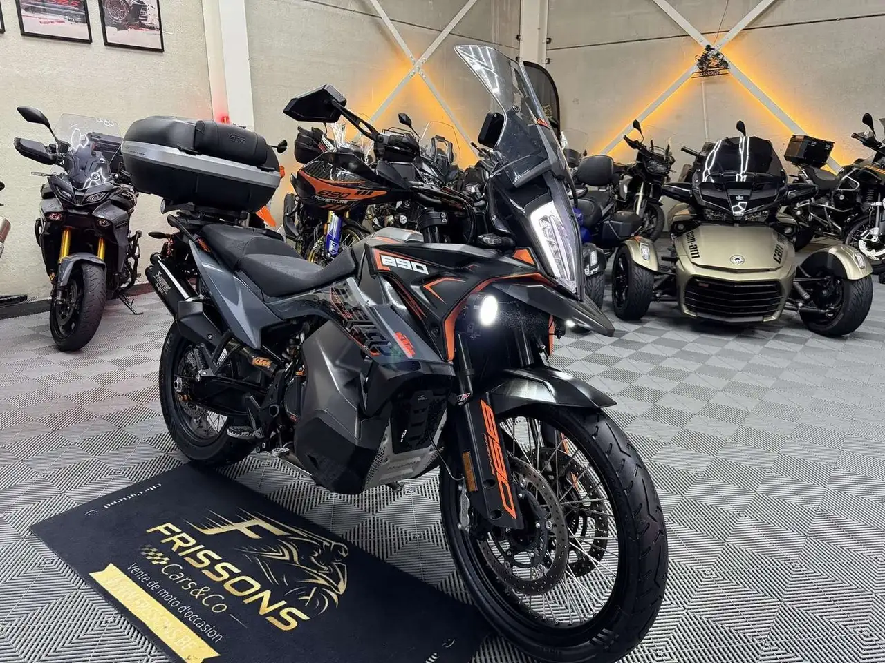 KTM 890 Adventure