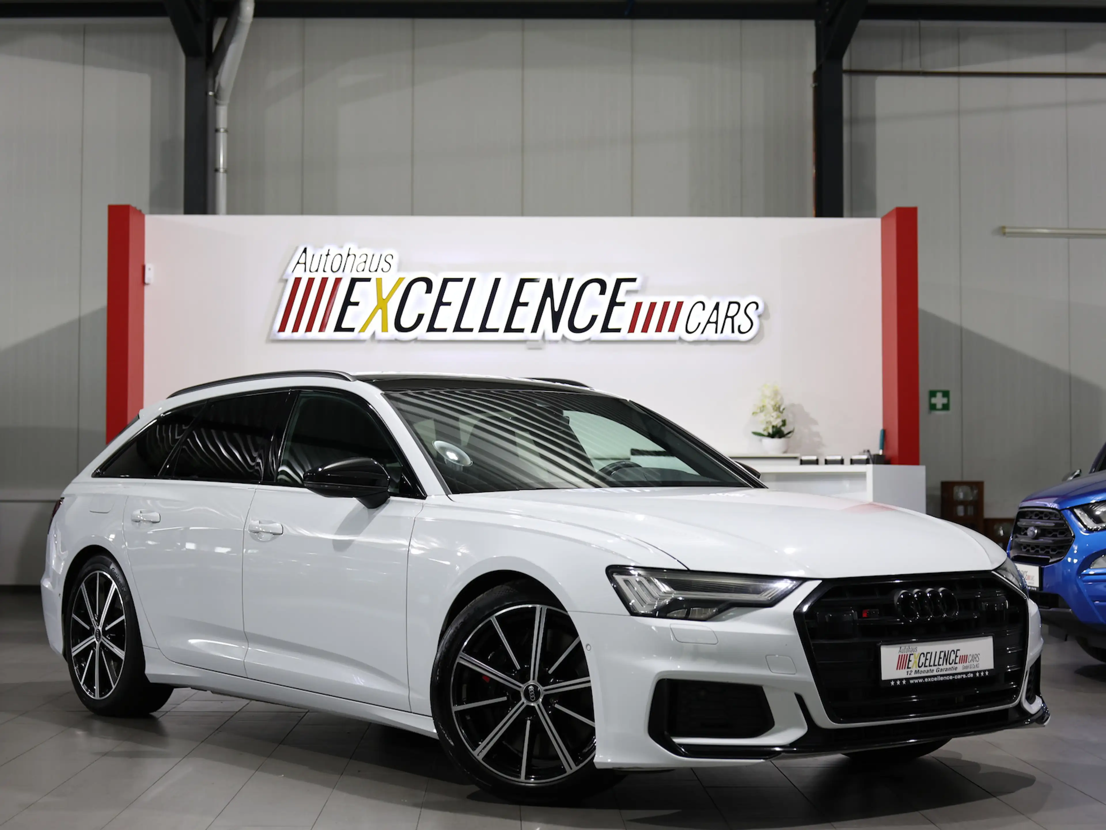 Audi S6 Avant 3.0 TDI Q S-LINE WHITE & BLACK PANORAMA