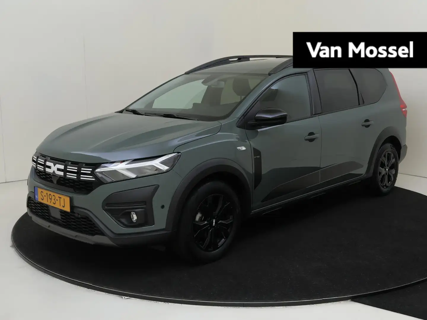 Dacia Jogger 1.0 TCe 100 ECO-G Extreme 5p. | Trekhaak 1200 kg | Gris - 1