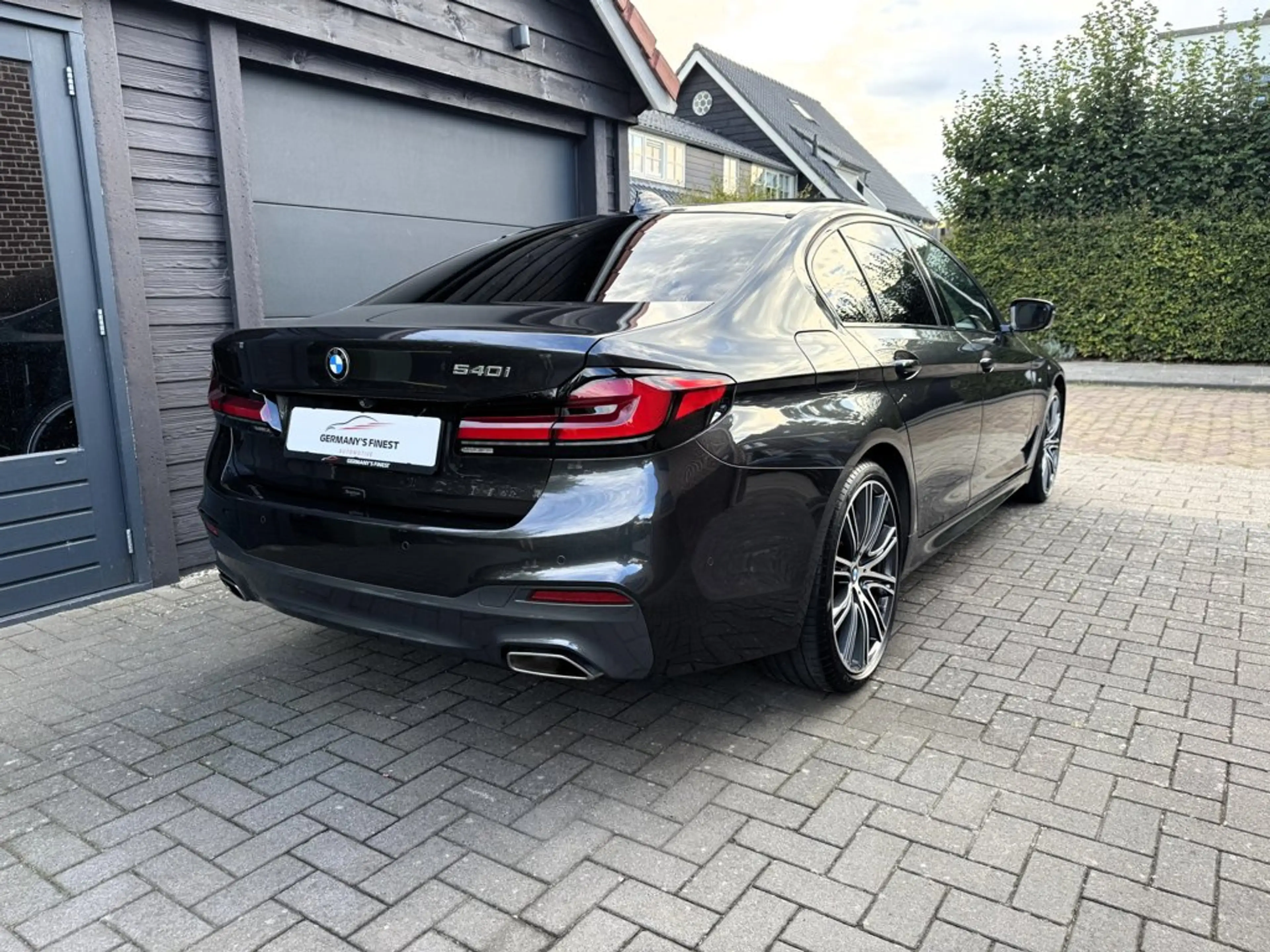BMW 540 5-serie 540i High Executive| M SPORT| CARPLAY| ACC — photo 3