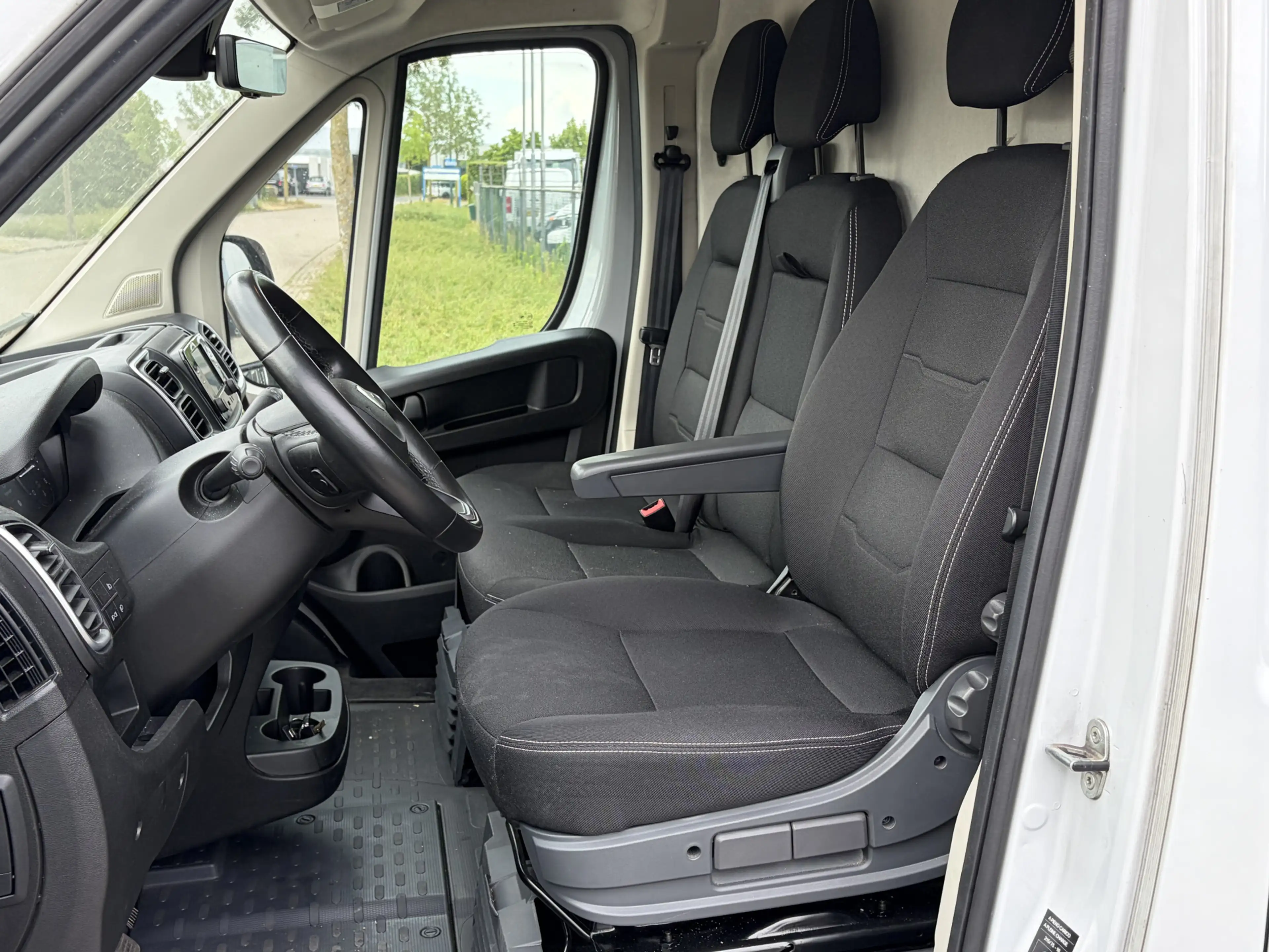 Peugeot Boxer 2.2 BlueHDi 180PK Euro6 L4H2 3.5t Zwaar ✓ 3-zits ✓ — photo 9