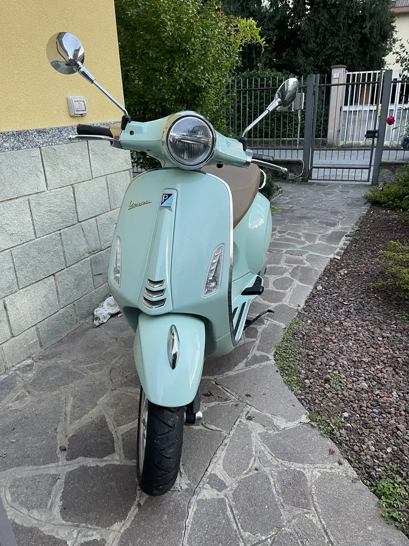 Piaggio Primavera Vespa Primavera 125 - 1