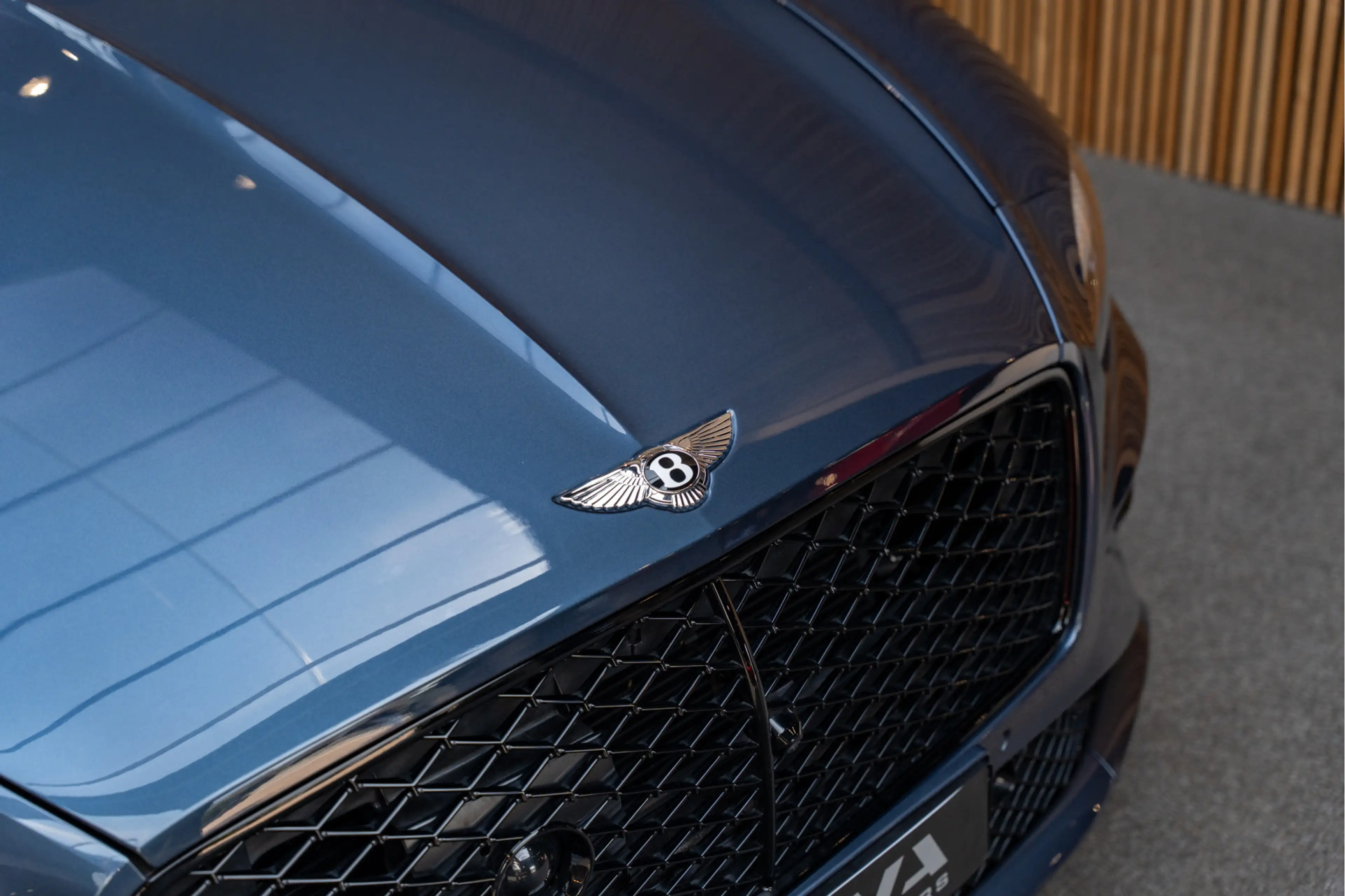 Bentley Continental GT First Edition Touring Specification 4.0 V8 Hybrid — photo 13
