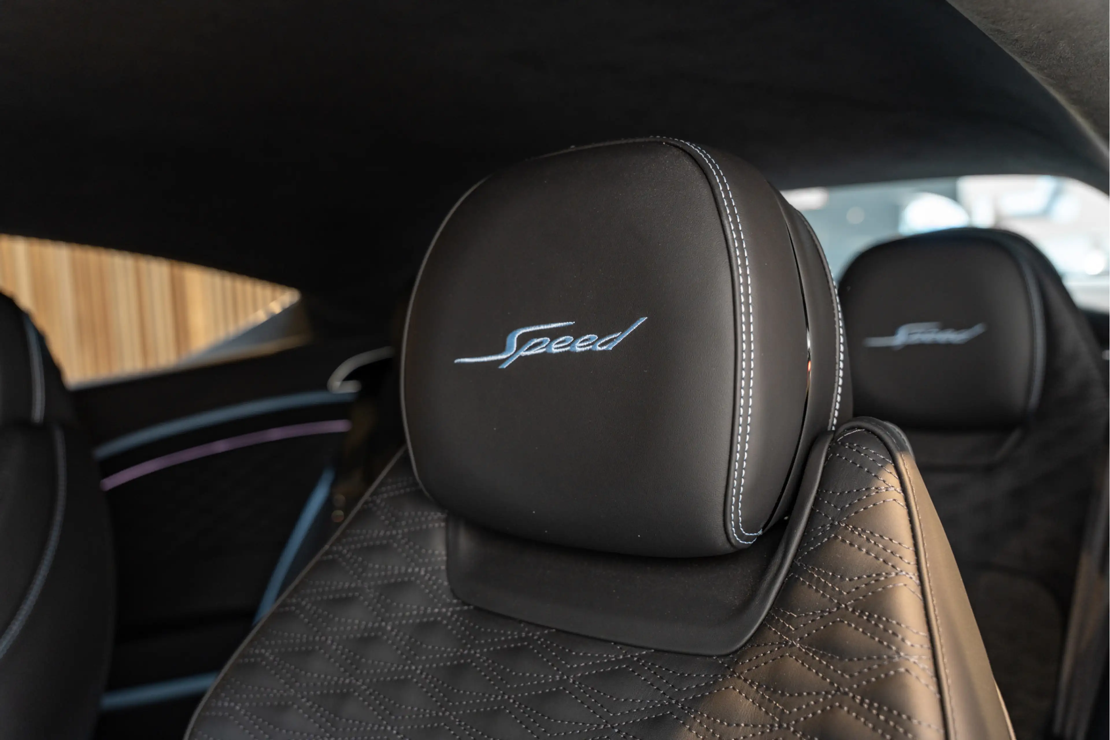 Bentley Continental GT First Edition Touring Specification 4.0 V8 Hybrid — photo 48