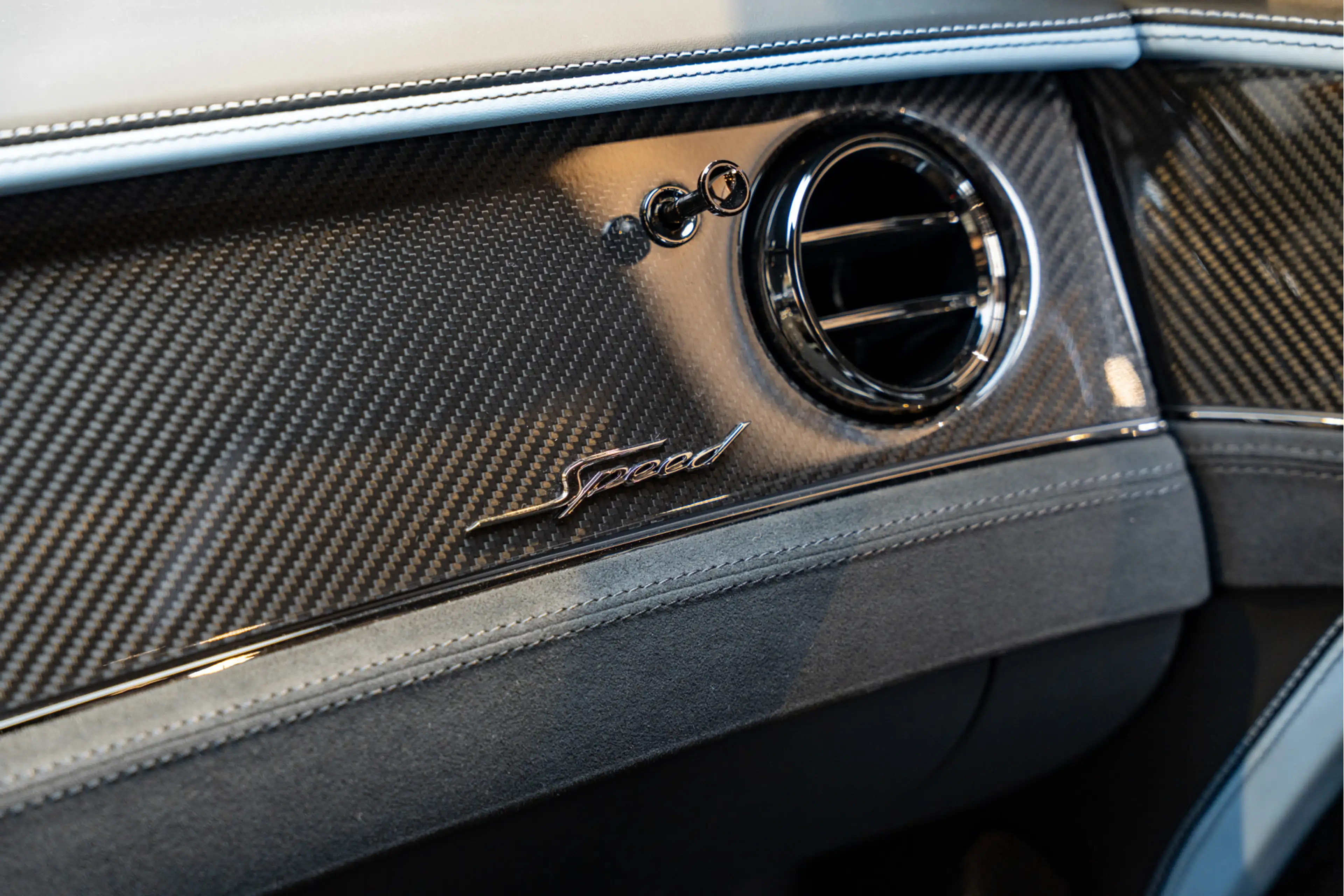 Bentley Continental GT First Edition Touring Specification 4.0 V8 Hybrid — photo 46
