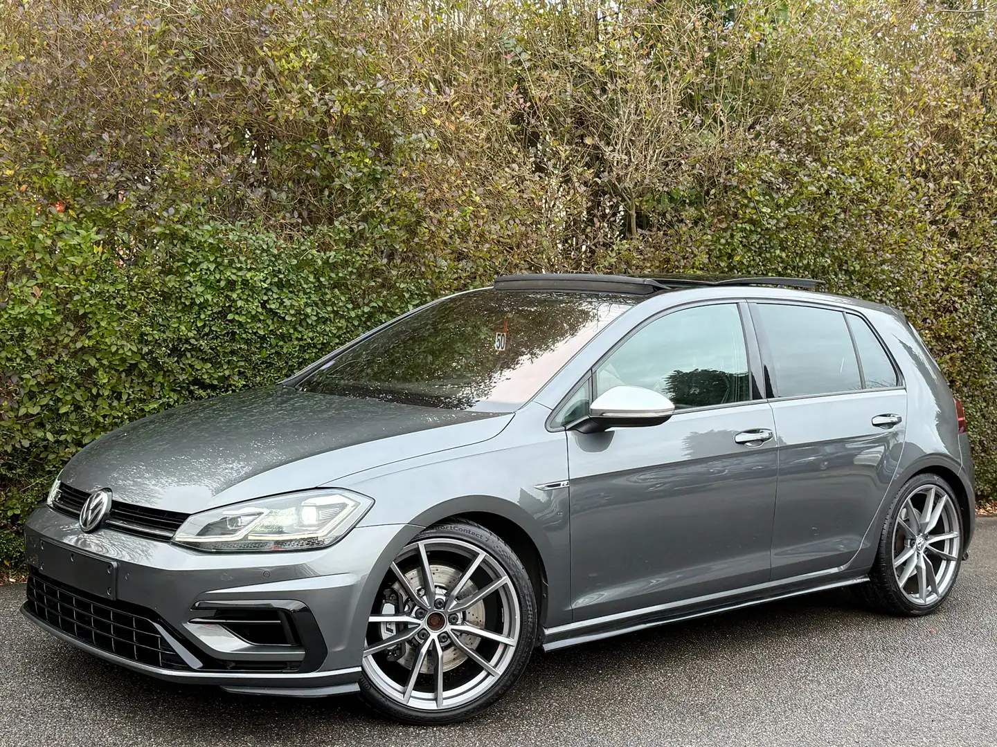 Volkswagen Golf R 2.0 TSI BMT 4Motion DSG+NAVI+CAMERA+TOIT OUVR Gris - 1