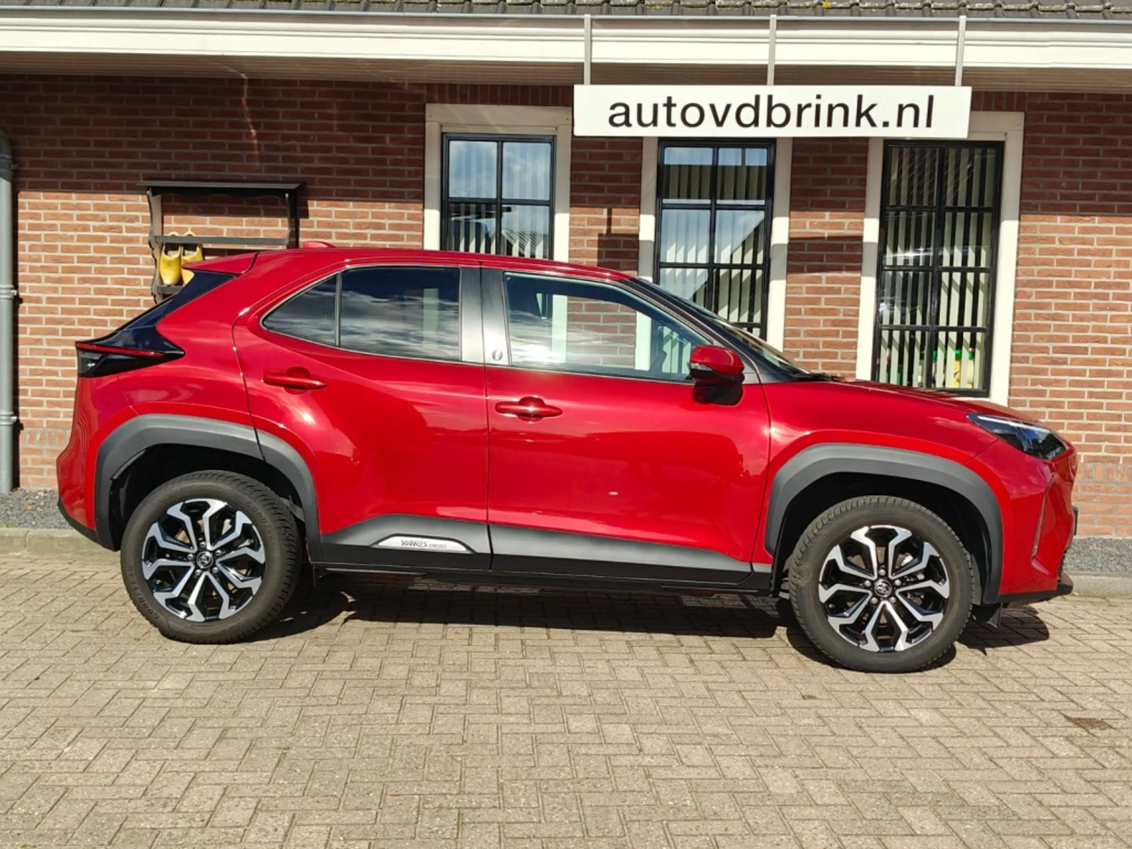 Toyota Yaris Cross 1.5 Hybrid Dynamic, STOELVERWARMING / DEALER ONDER — photo 6