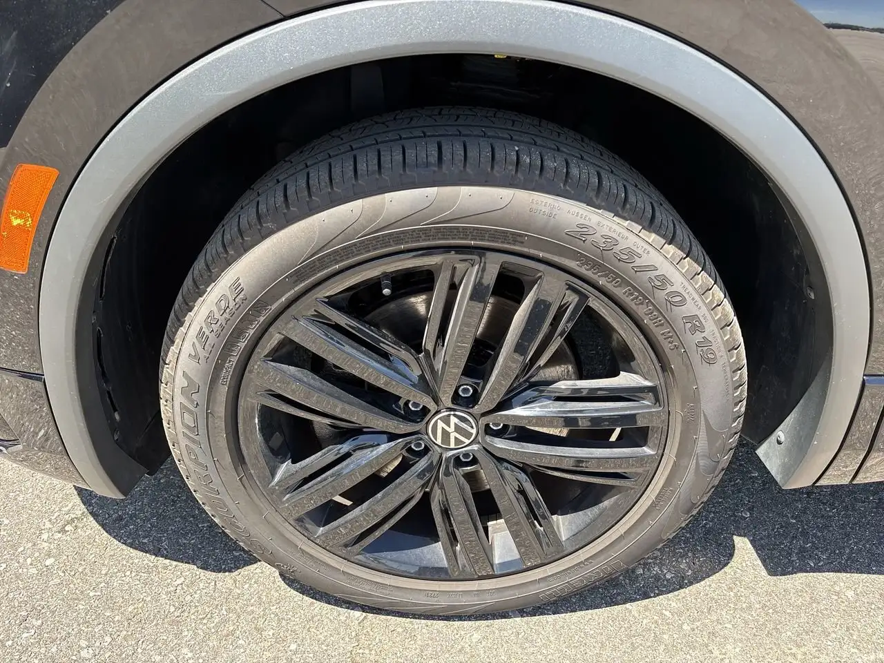 Volkswagen Tiguan снимка Volkswagen Tiguan
