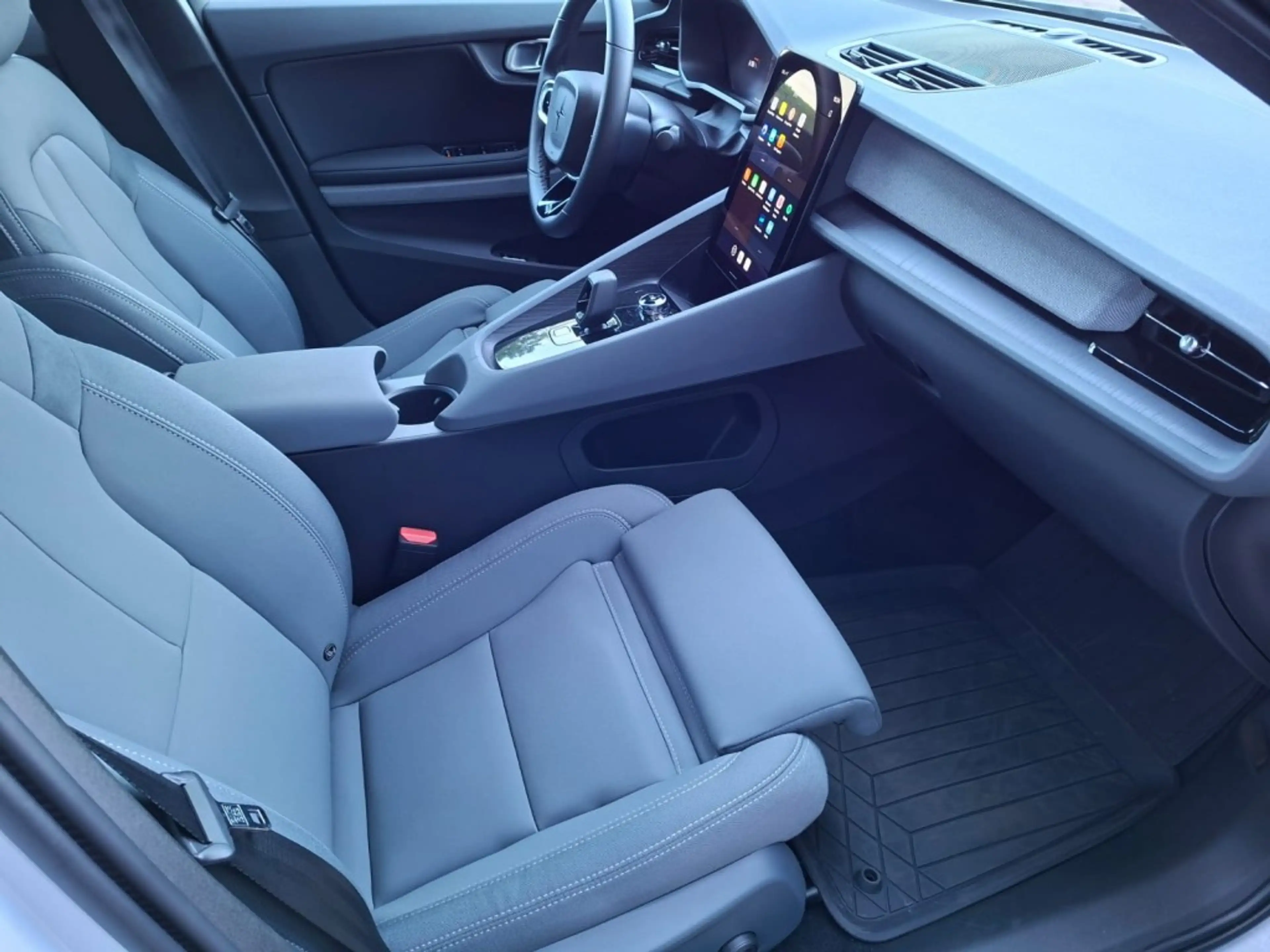 Polestar 2 SRSM 63KWH NAVI LMV PDC-CAMERA STOELVW — photo 16