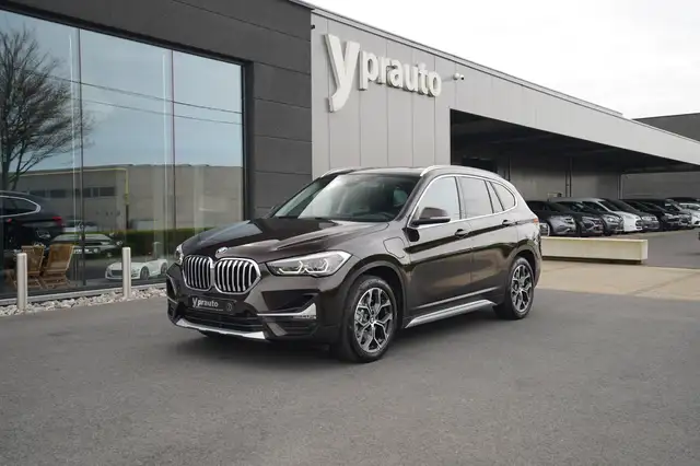 BMW X1 X1 PHEV 1.5iA xDrive25e Camera Head-Up Pano DAB CR