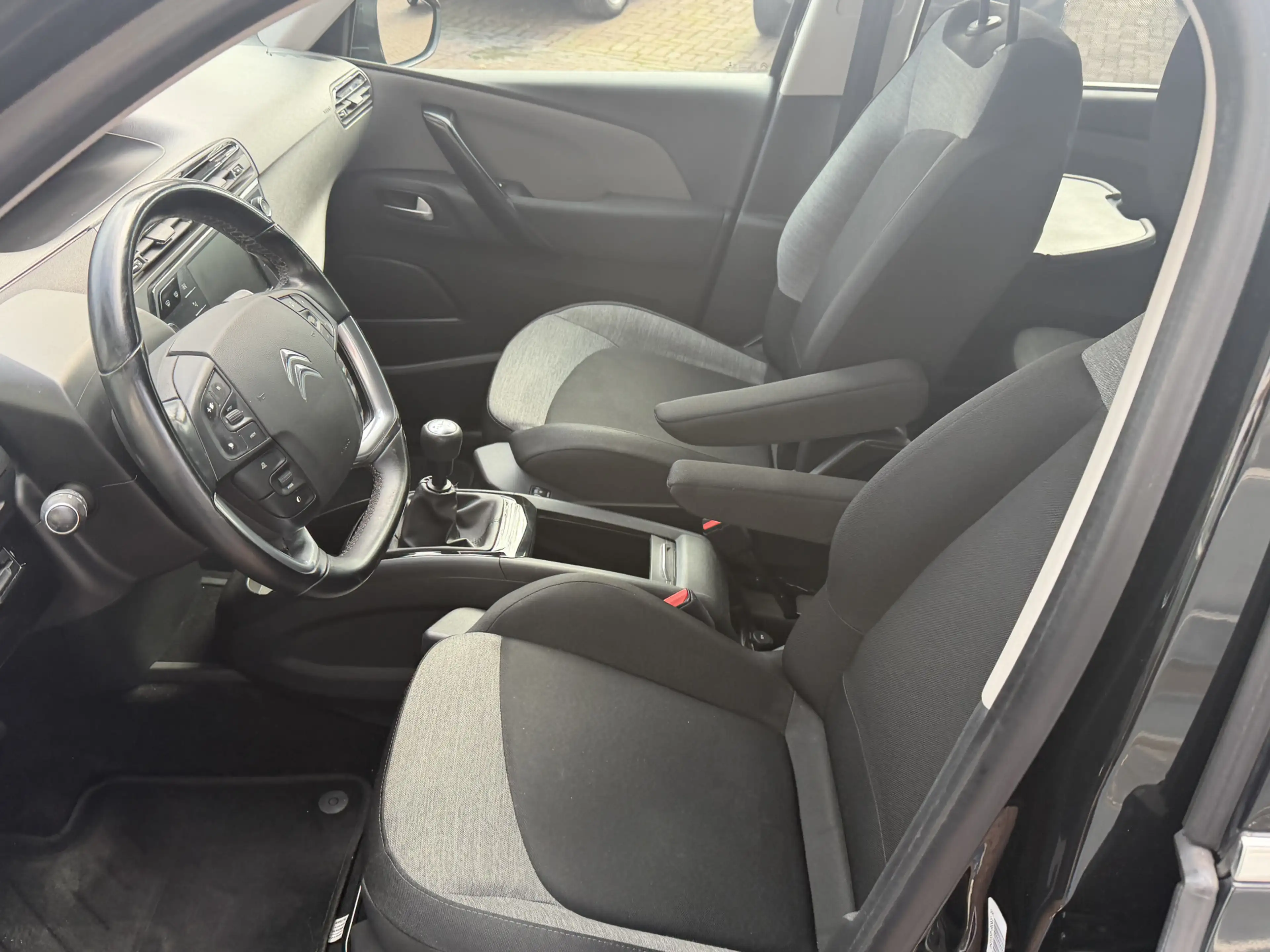 Citroen C4 Picasso 1.2 PureTech Shine Bj 2017 Hoge Zit Dealer onderho — photo 50
