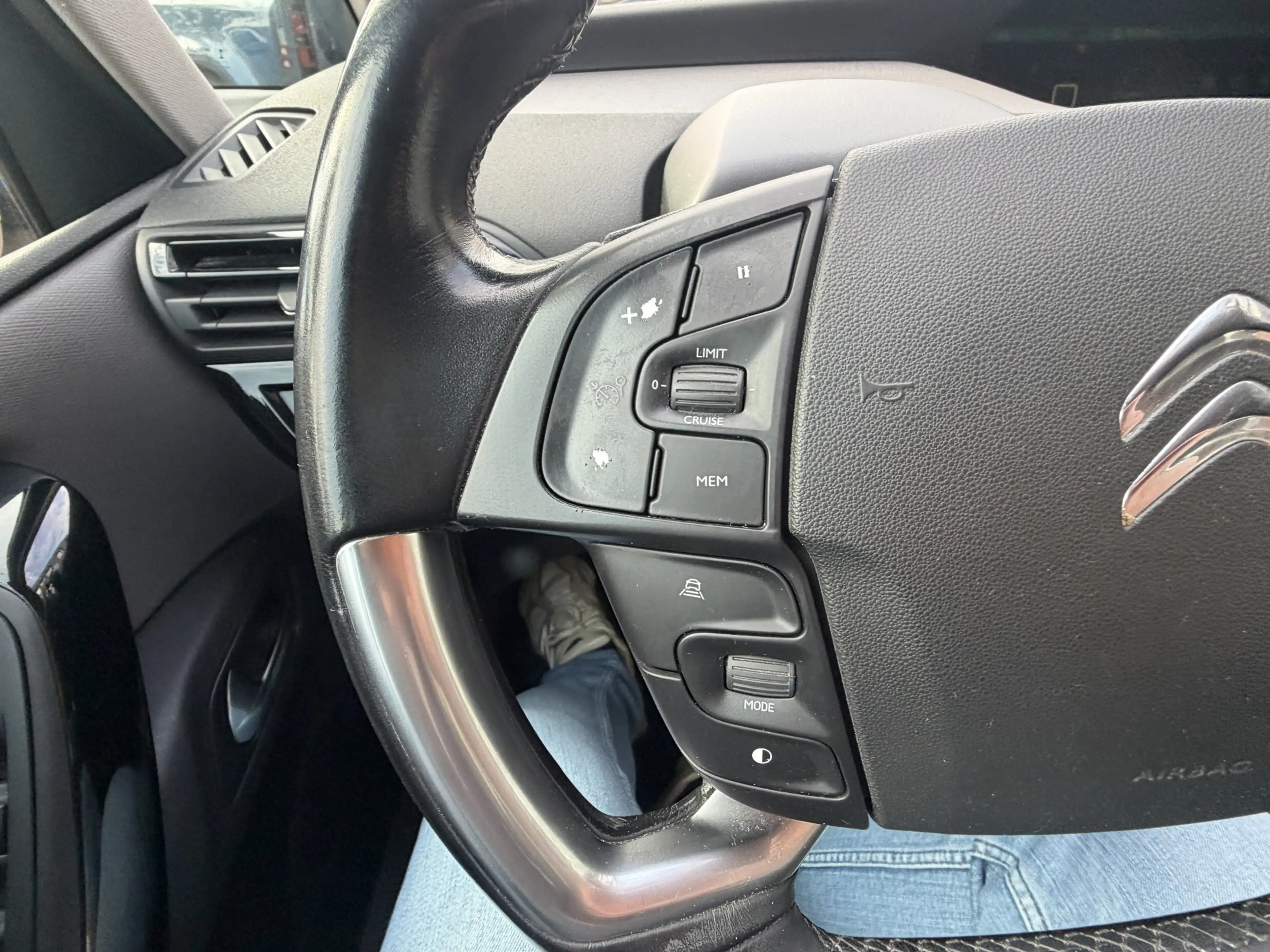 Citroen C4 Picasso 1.2 PureTech Shine Bj 2017 Hoge Zit Dealer onderho — photo 18