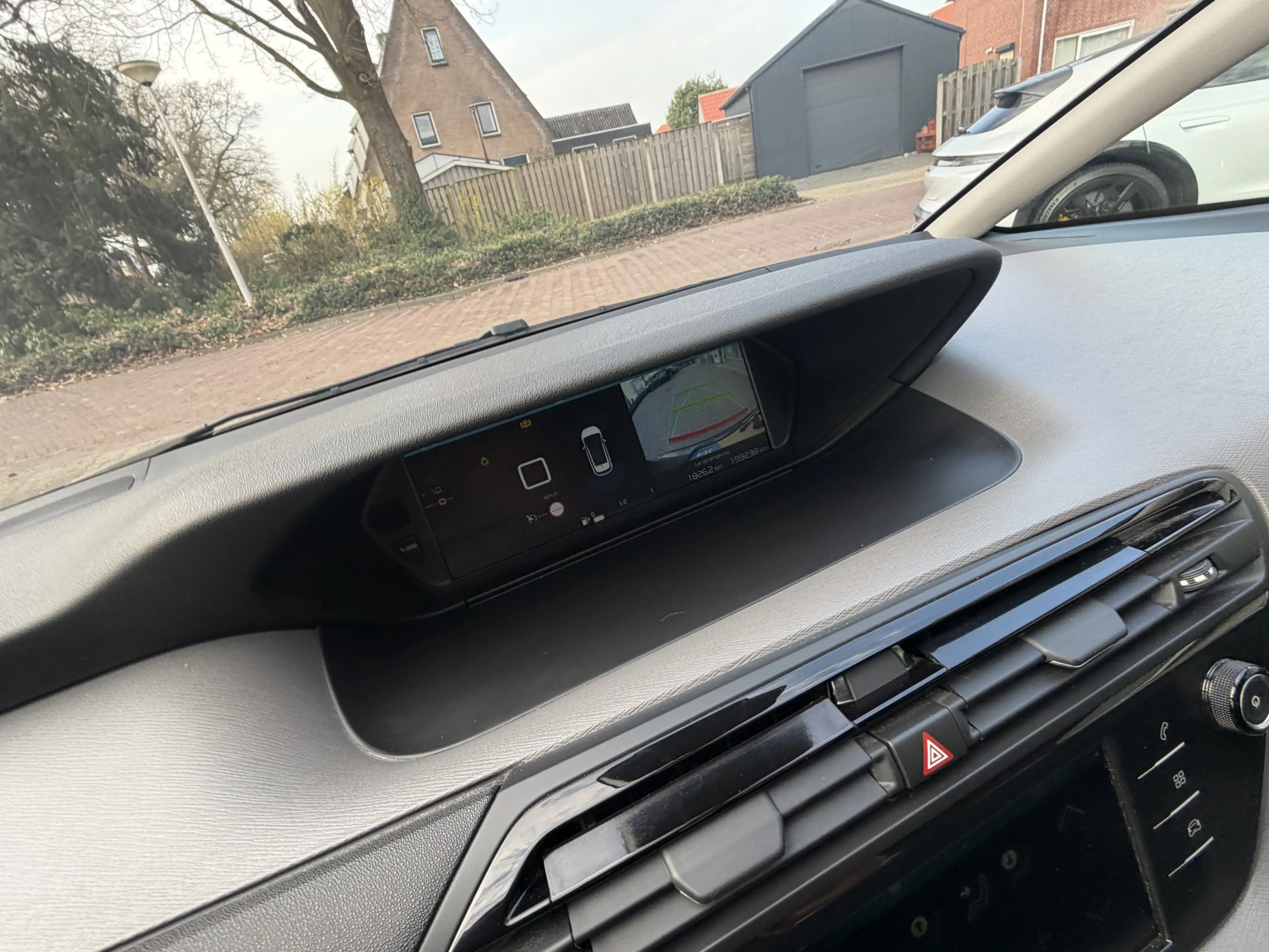 Citroen C4 Picasso 1.2 PureTech Shine Bj 2017 Hoge Zit Dealer onderho — photo 44