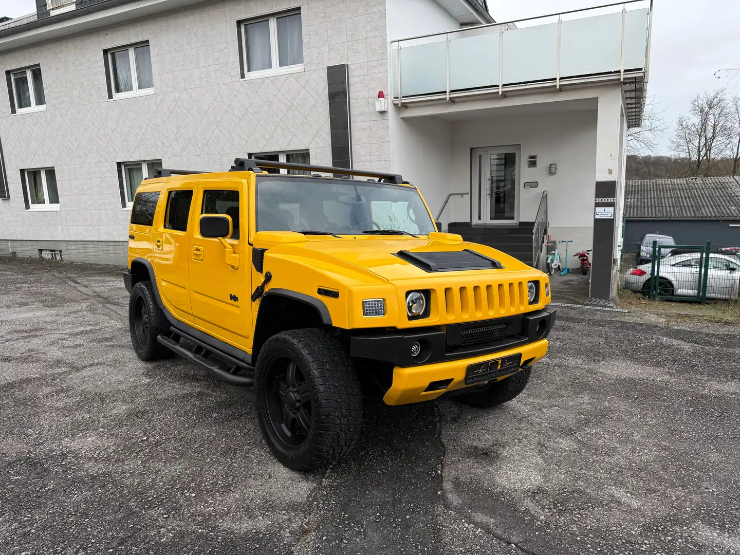HUMMER H2 *Exklusiv-Ausstattung* Gelb - 1